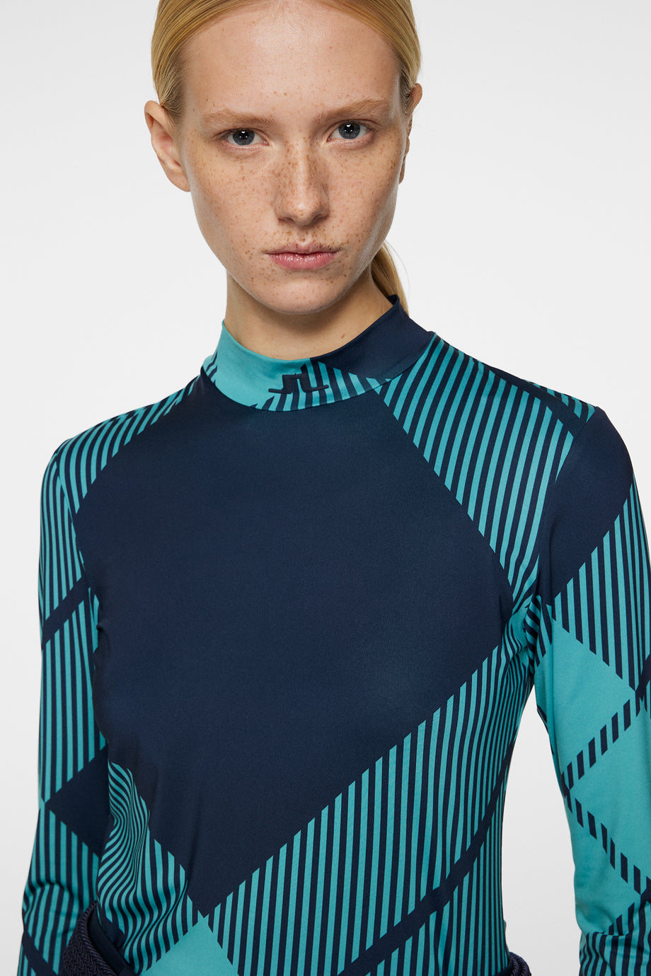 Katena Compression Top / Glenmuir Tartan Teal L