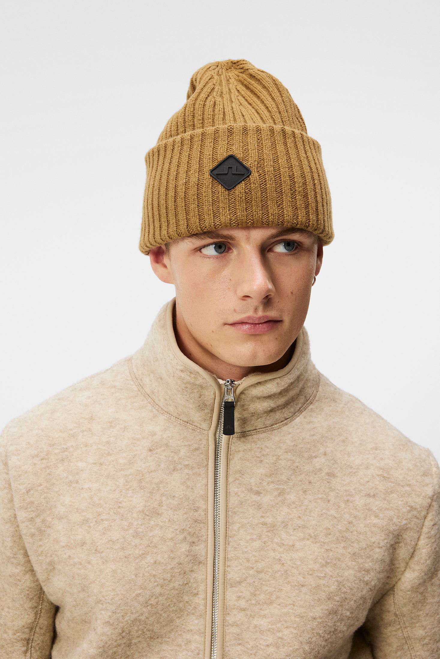 Jive Wool Beanie / Butternut – J.Lindeberg