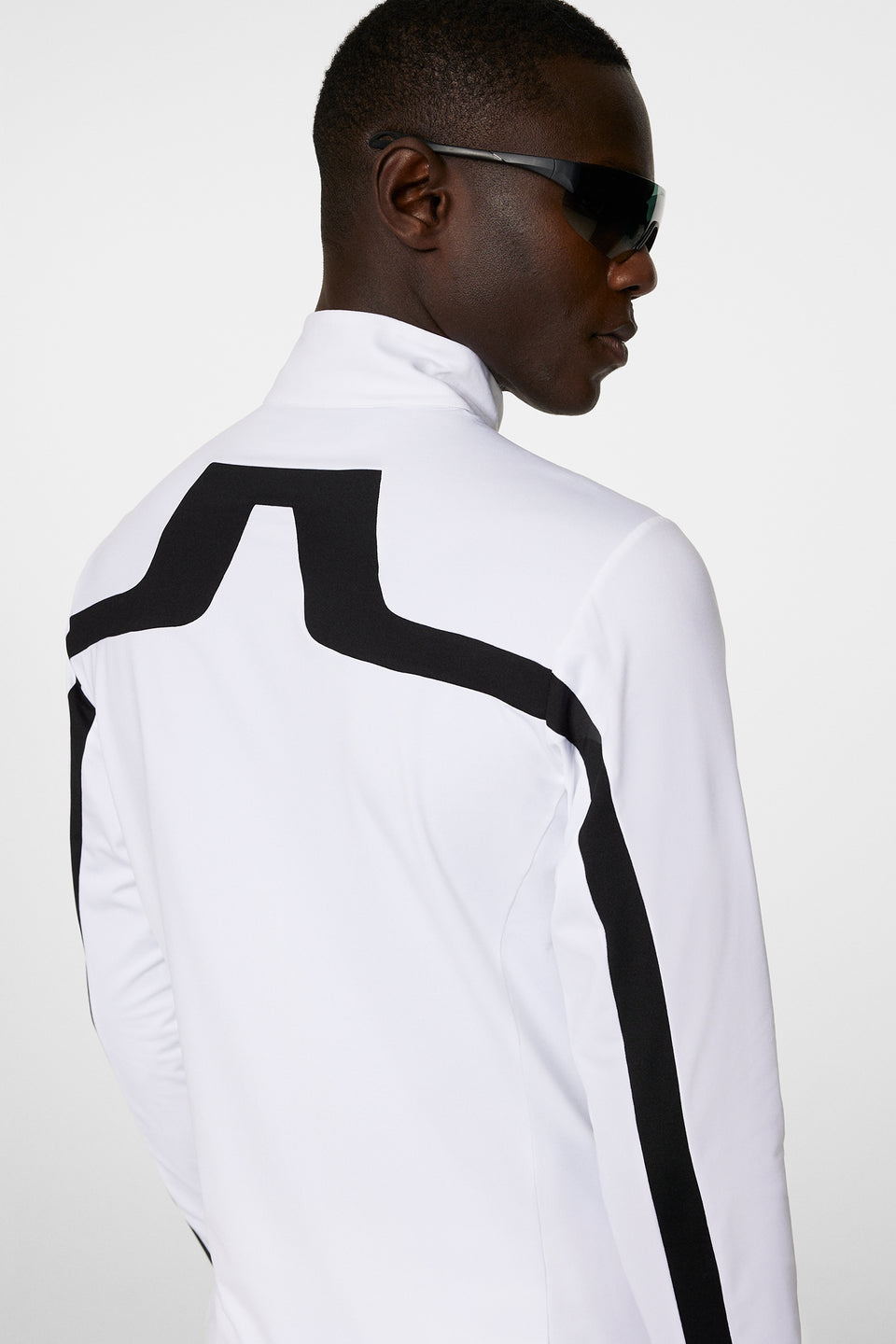 Jarvis Mid Layer / White