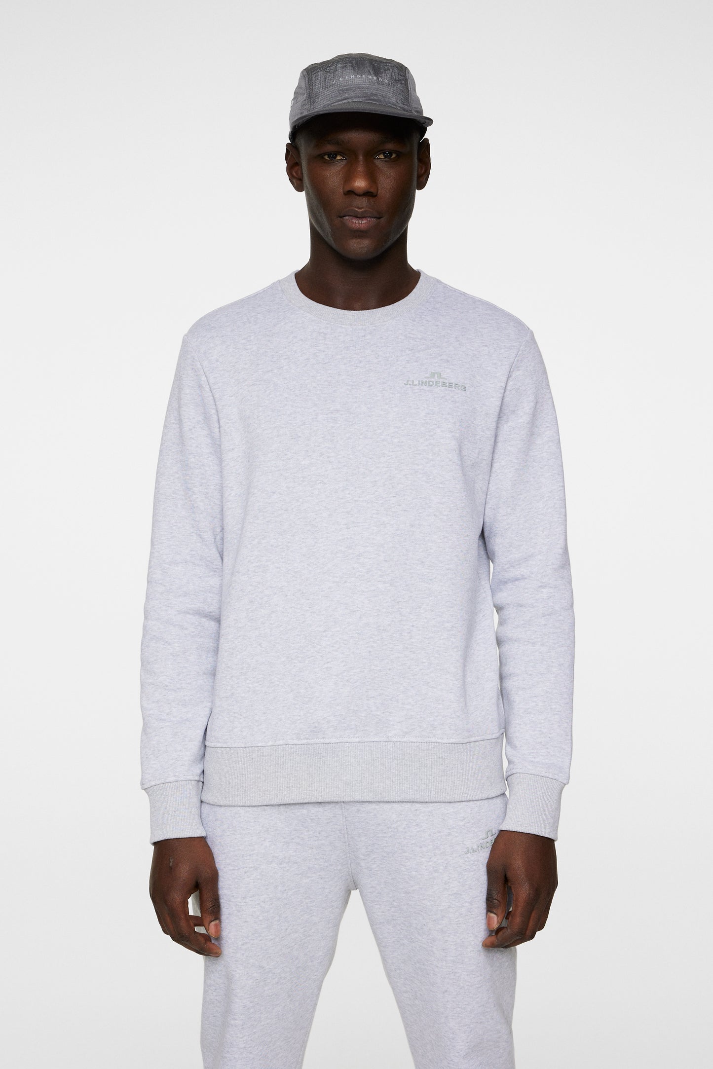 Alpha Crew Neck / Light Grey Melange