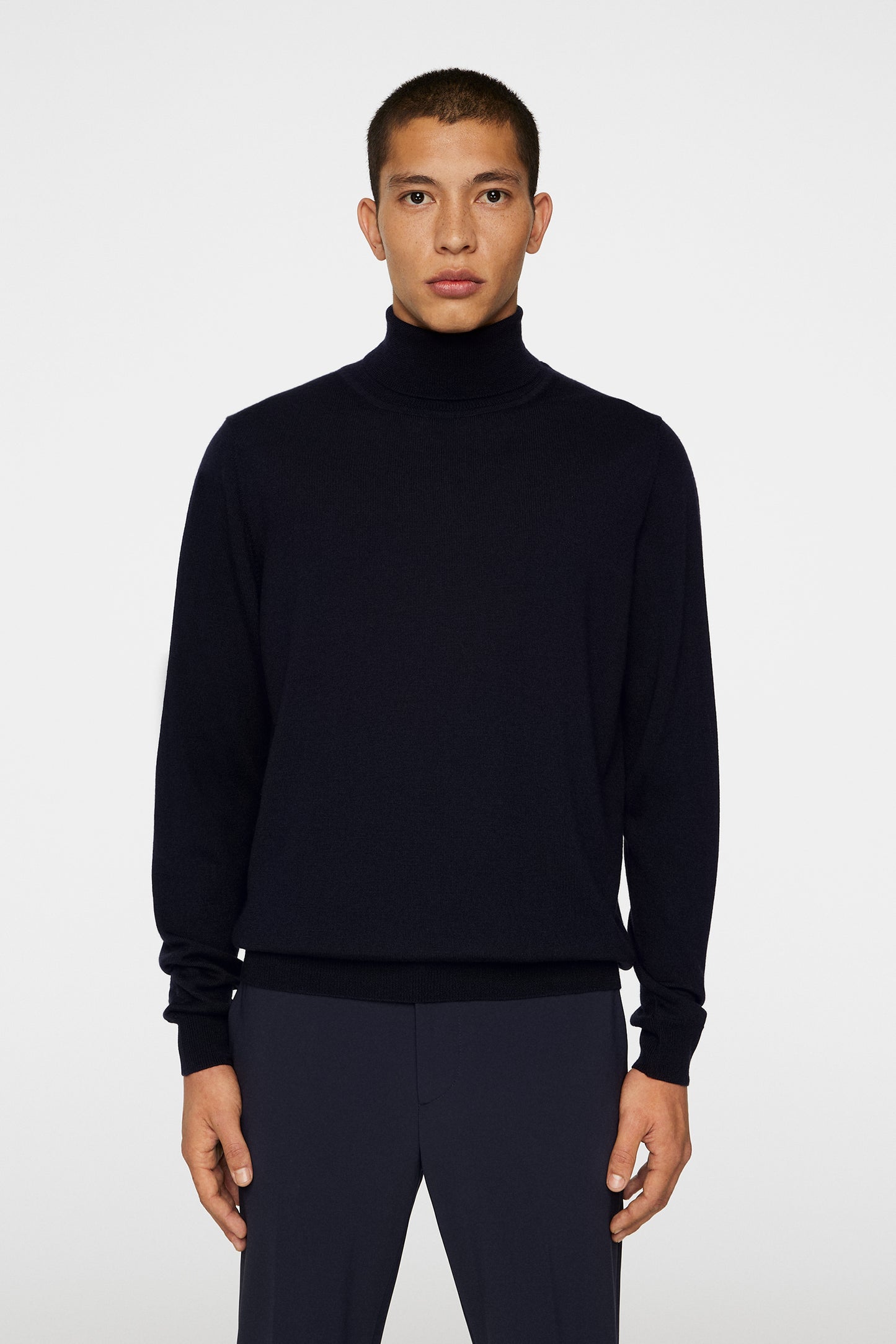 Kaden Merino Turtleneck / JL Navy