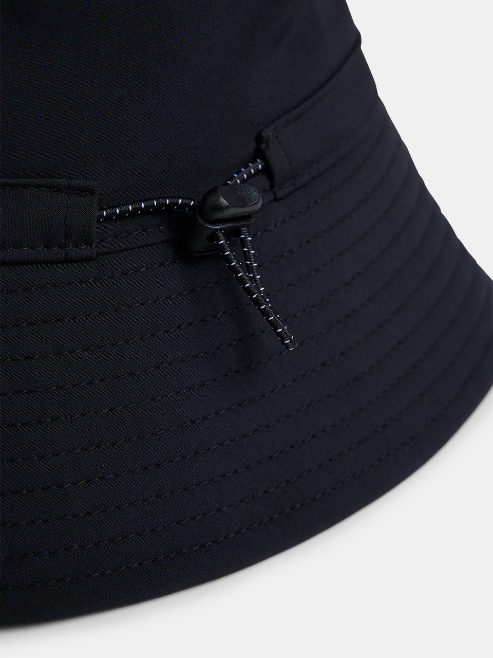 Siri Bucket Hat / Black