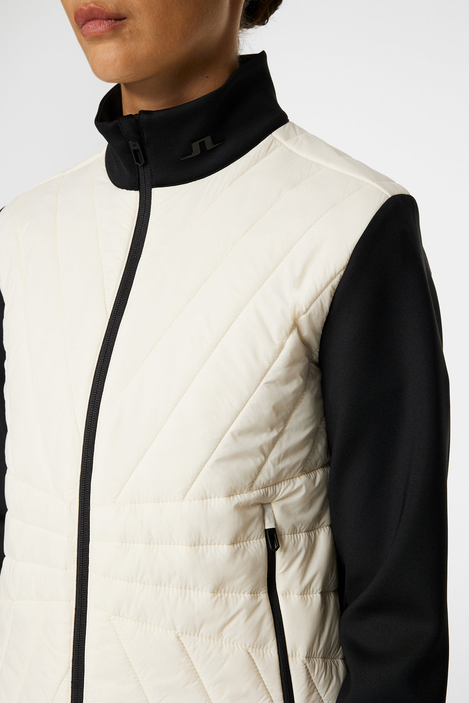 Holma Quilt Hybrid Jacket / Whisper White