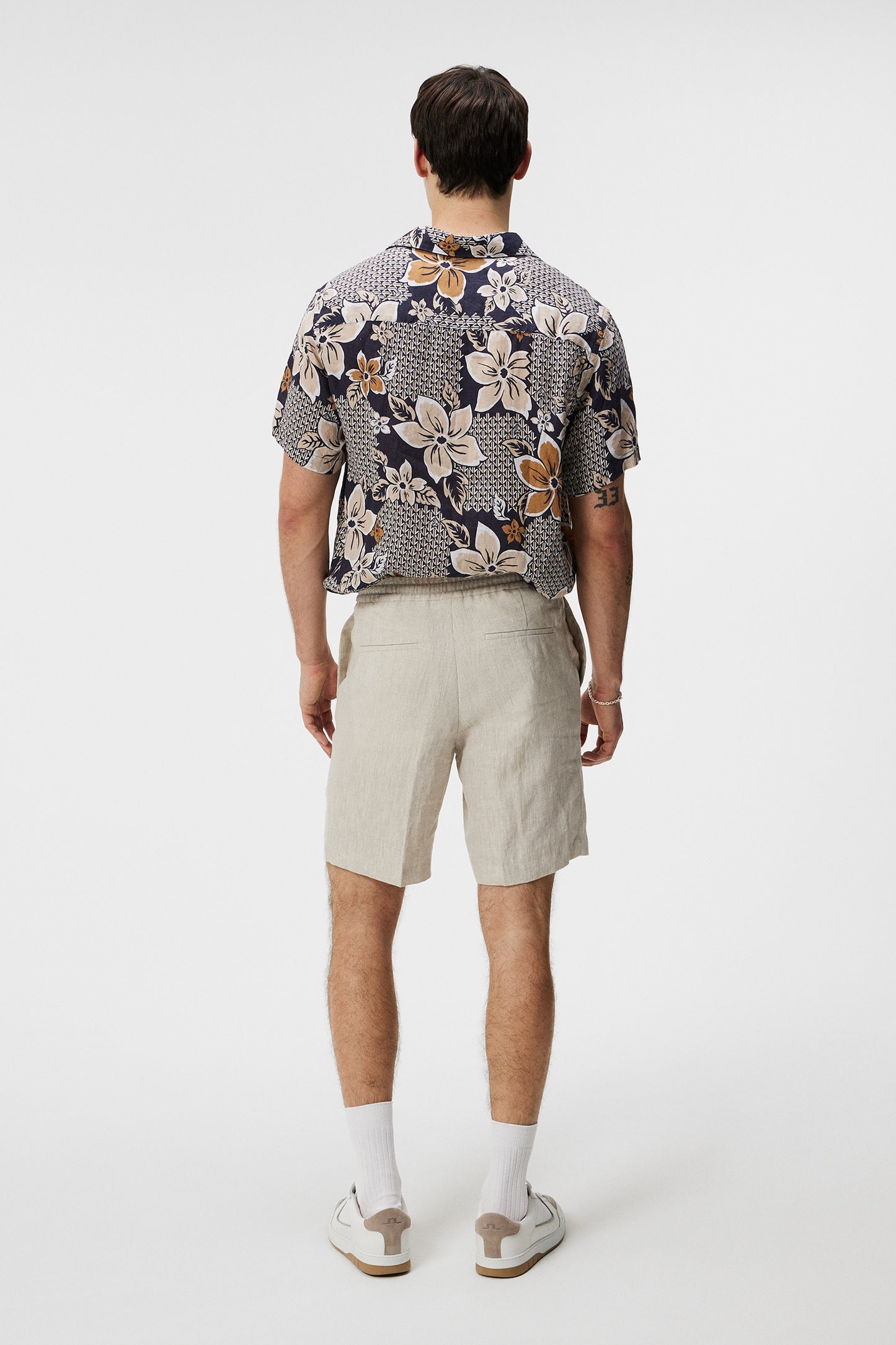 Baron Linen Shorts / Safari Beige