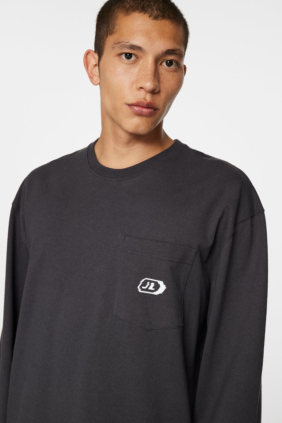 Walsh LS Pocket Tee / Washed Black