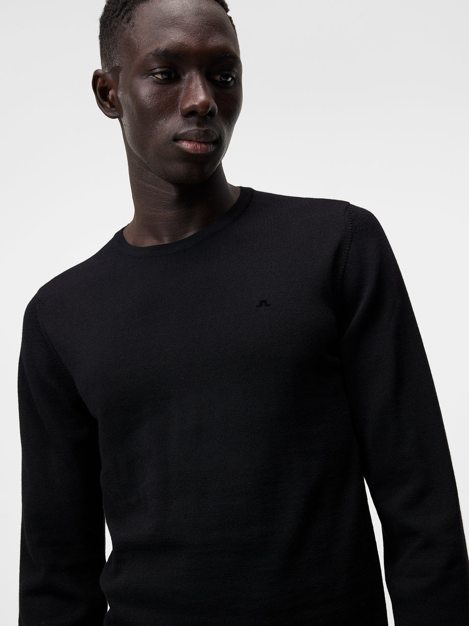 Lyle Merino Crew Neck Sweater / Black