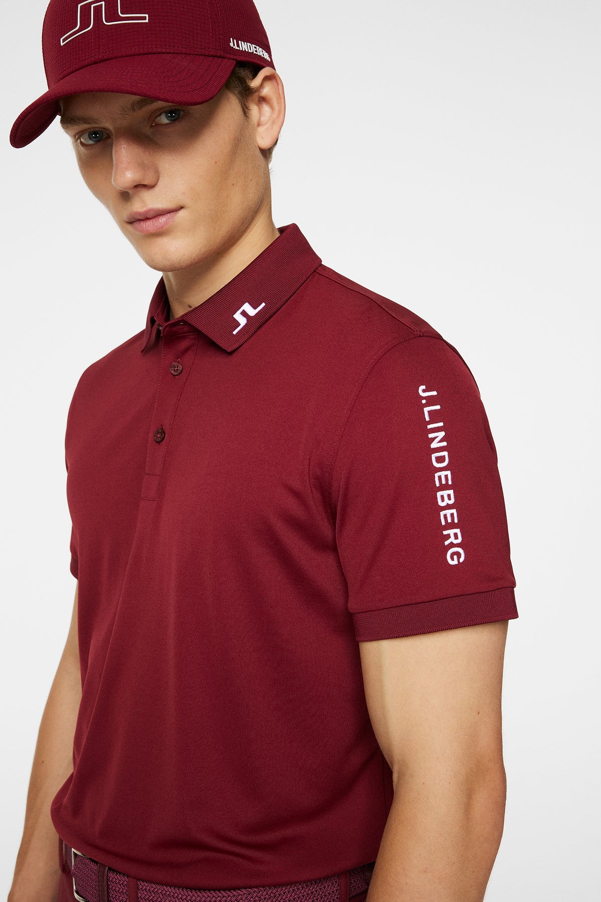 Tour Tech Slim Fit Polo / Cabernet