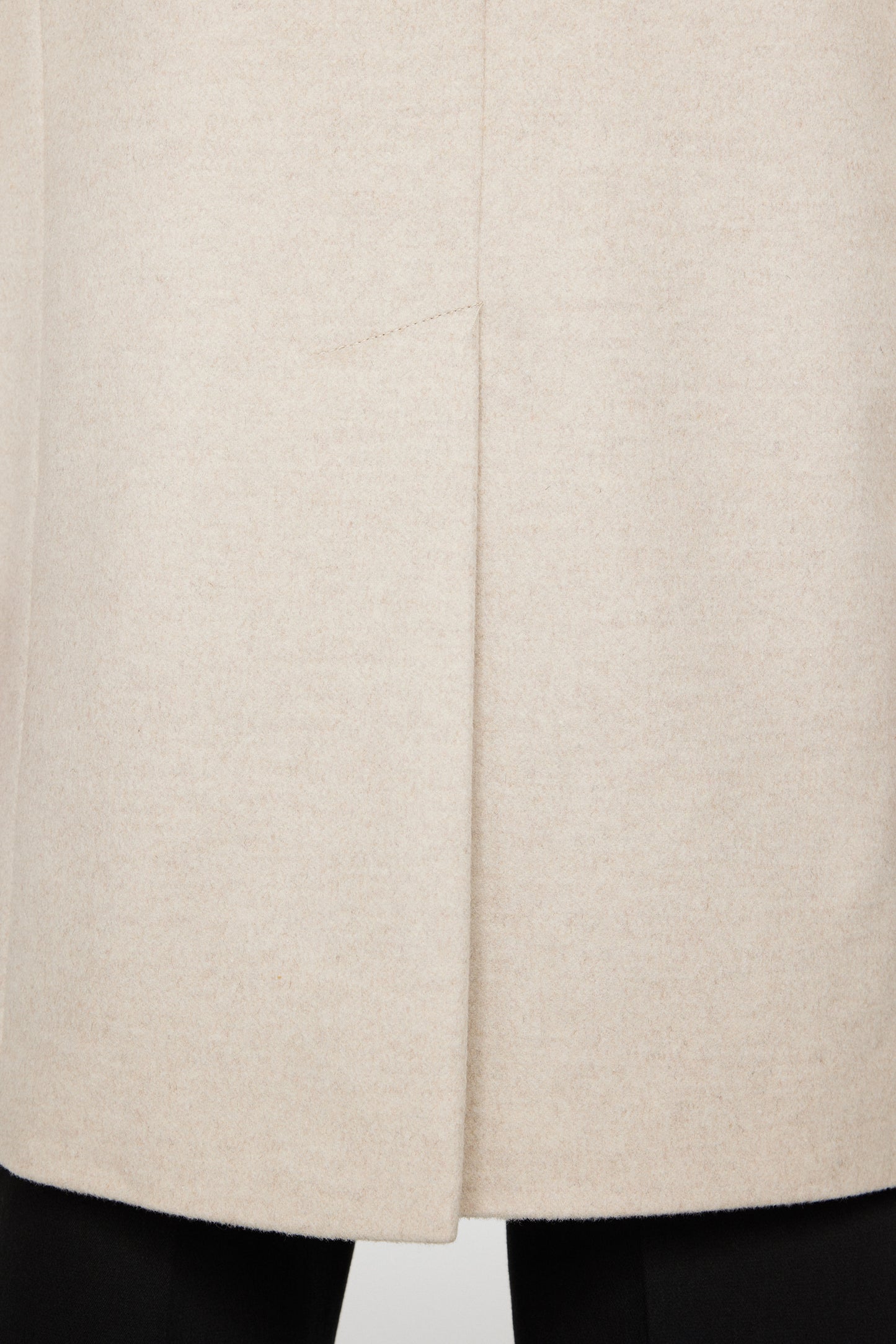 Jesse Melton Cashmere coat / Moonbeam