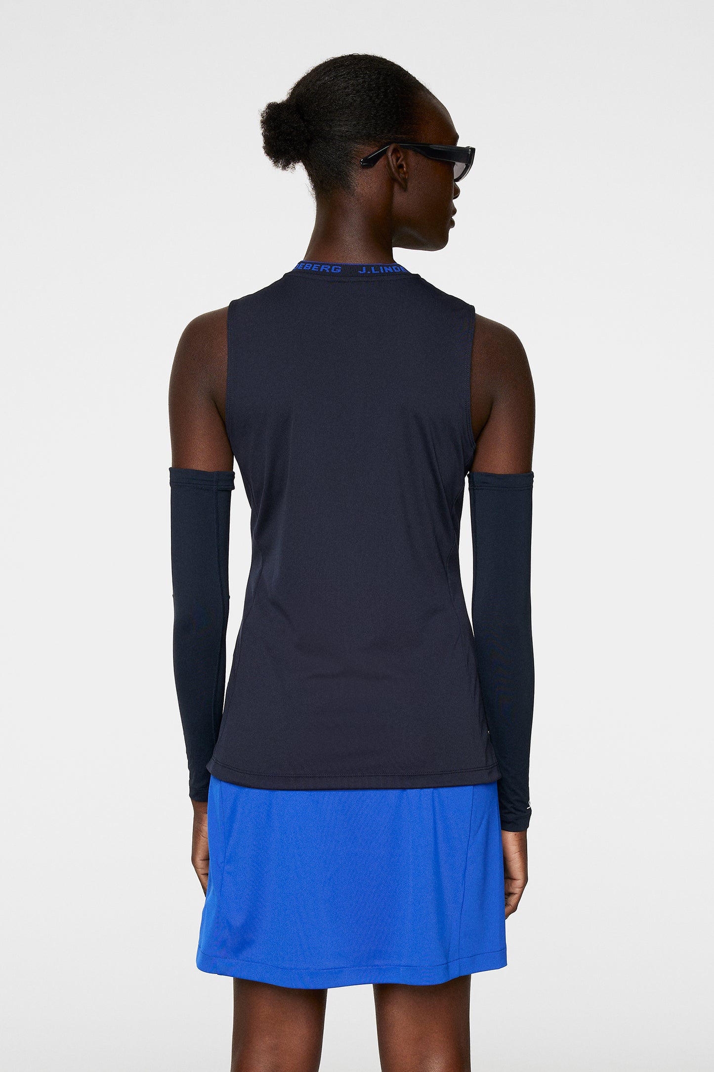 Leya Sleeveless Top / JL Navy