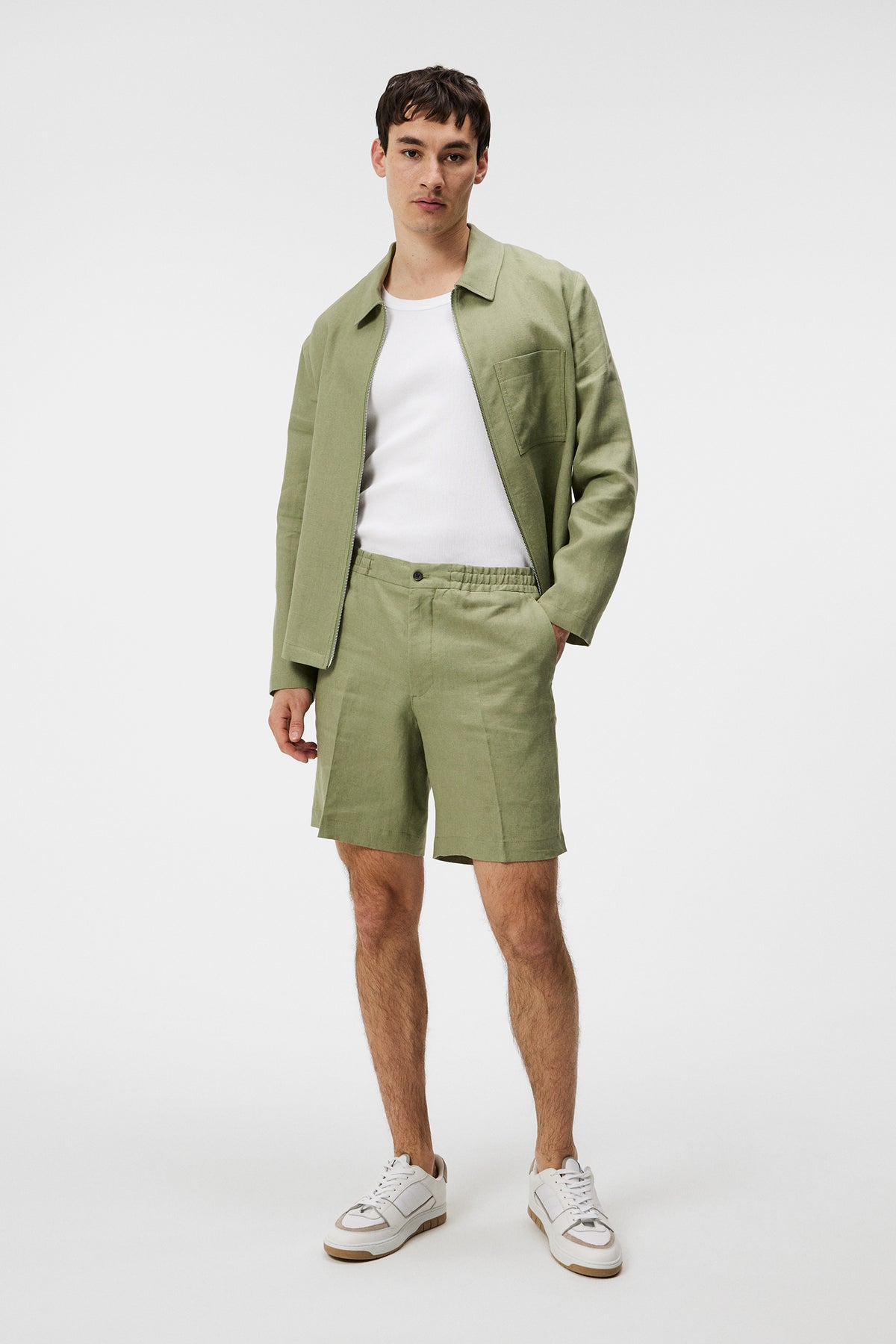 Baron Linen Shorts / Oil Green