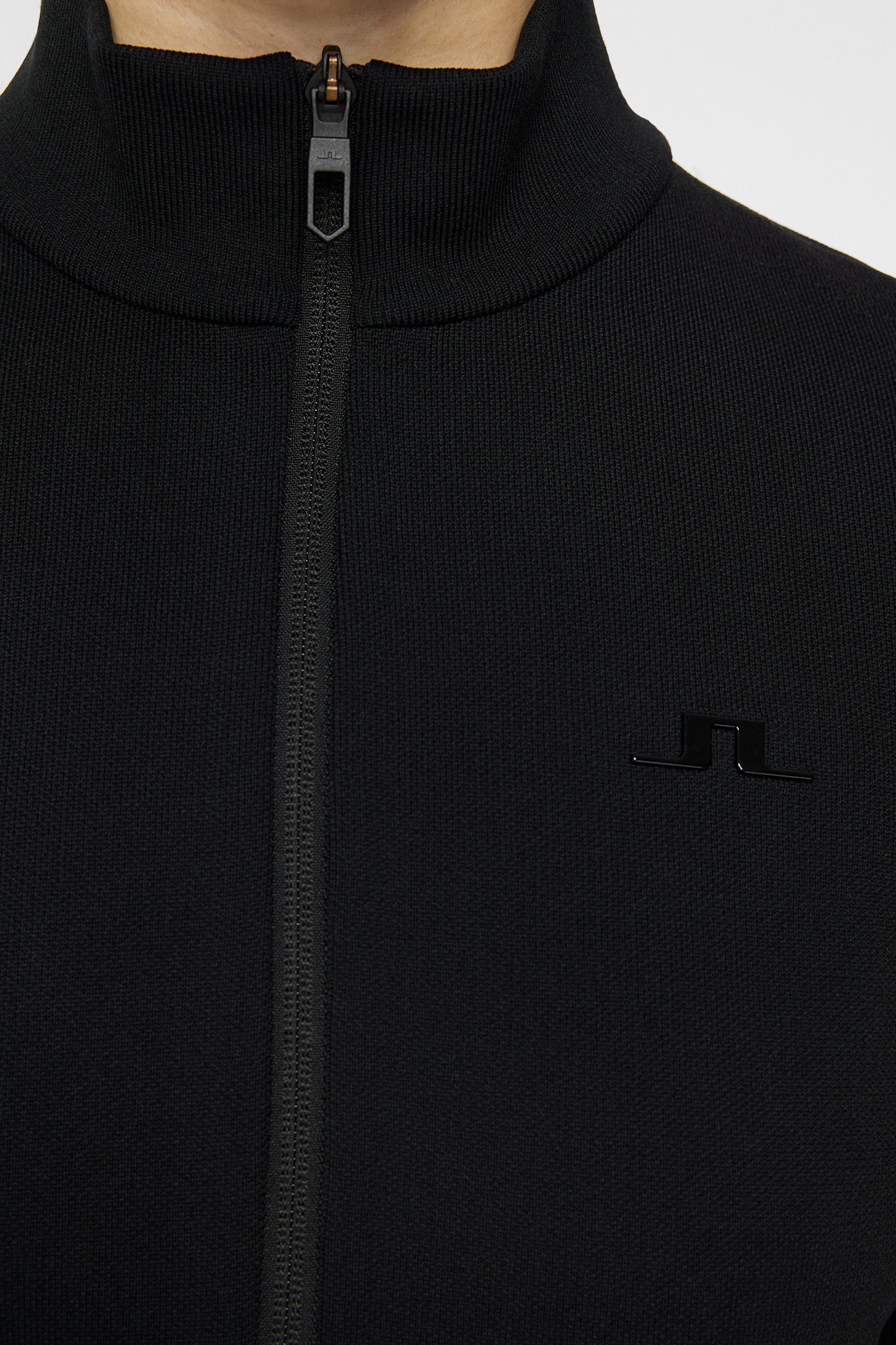 Bell Tech Knit Zip Sweater / Black