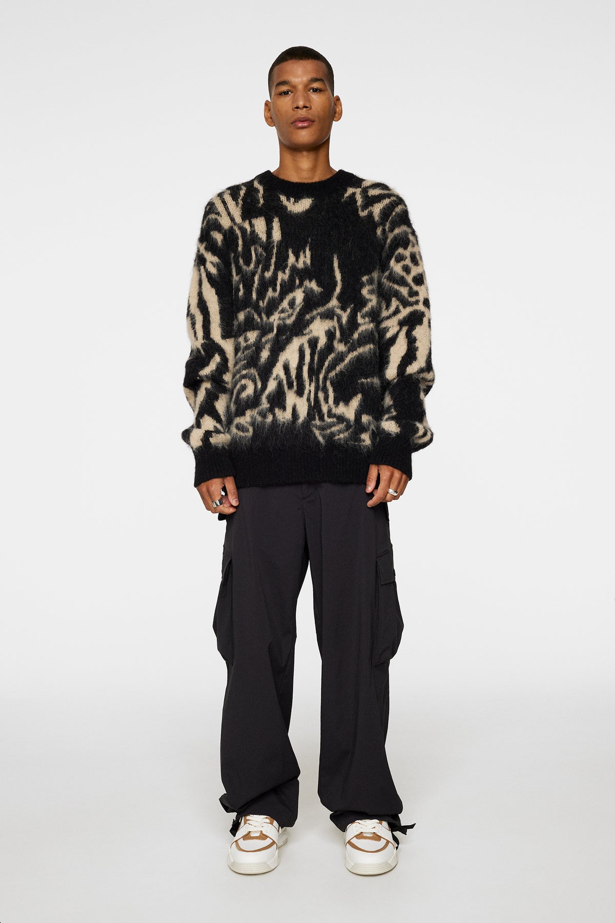 Falkor Jacquard Knit Sweater / Black