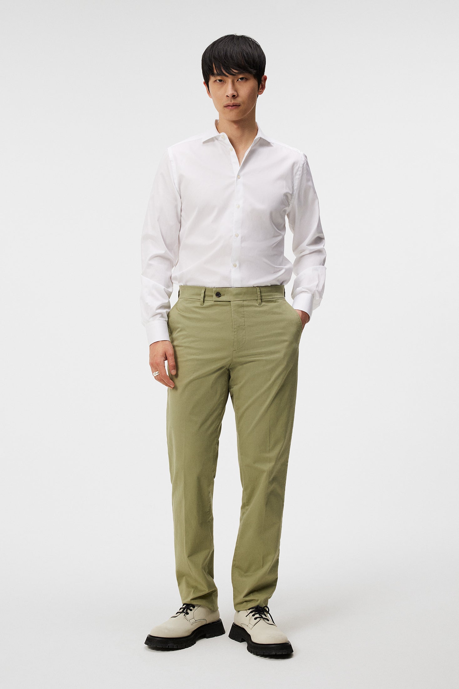 Quality & Style: Bottoms for Men - J.Lindeberg