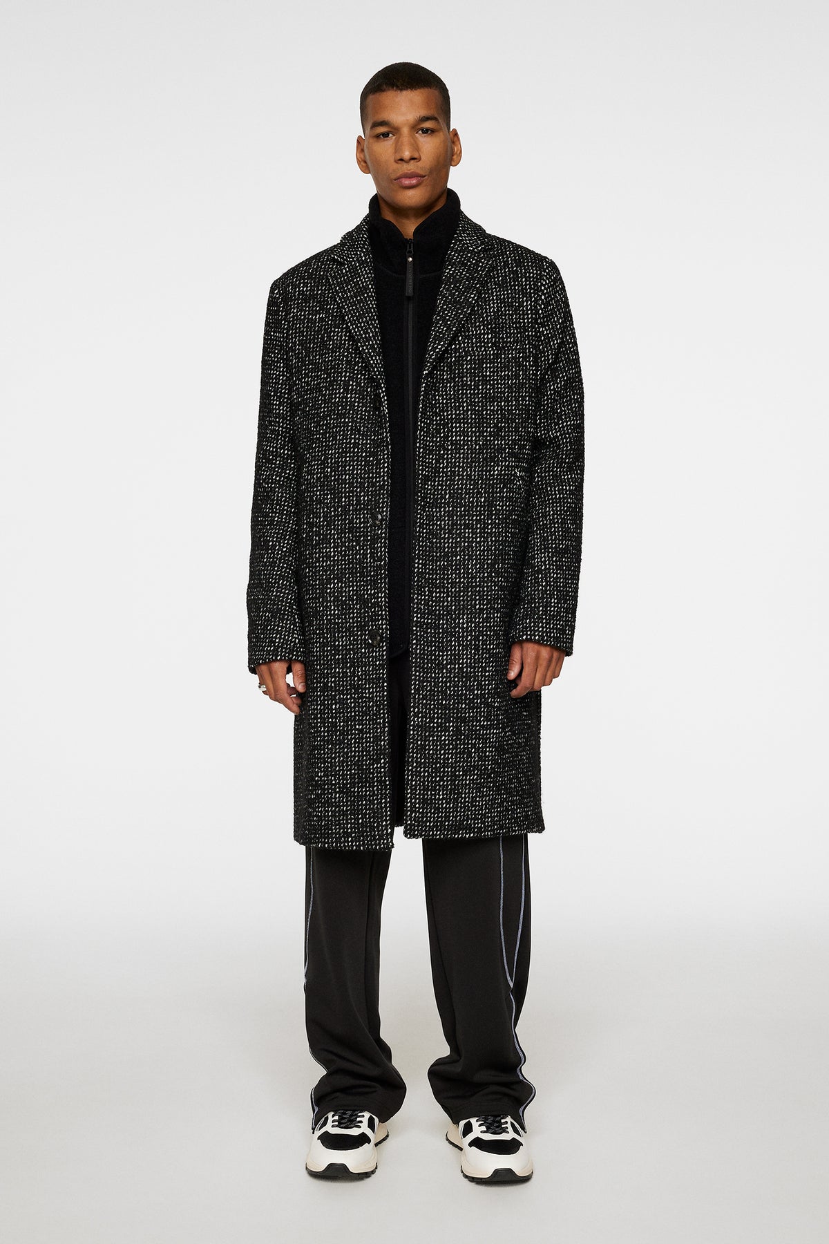 August Wool Coat / Black