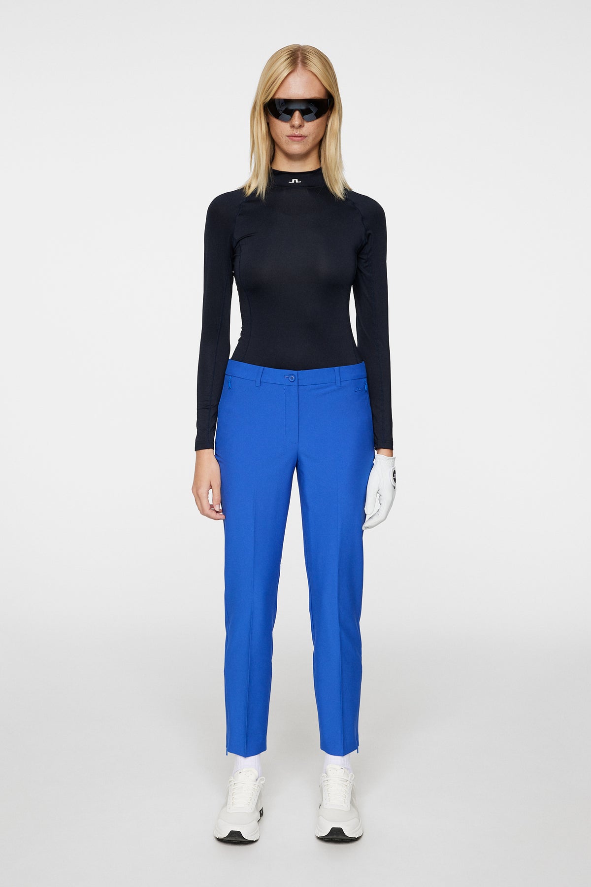 Pia Pant / Club Blue