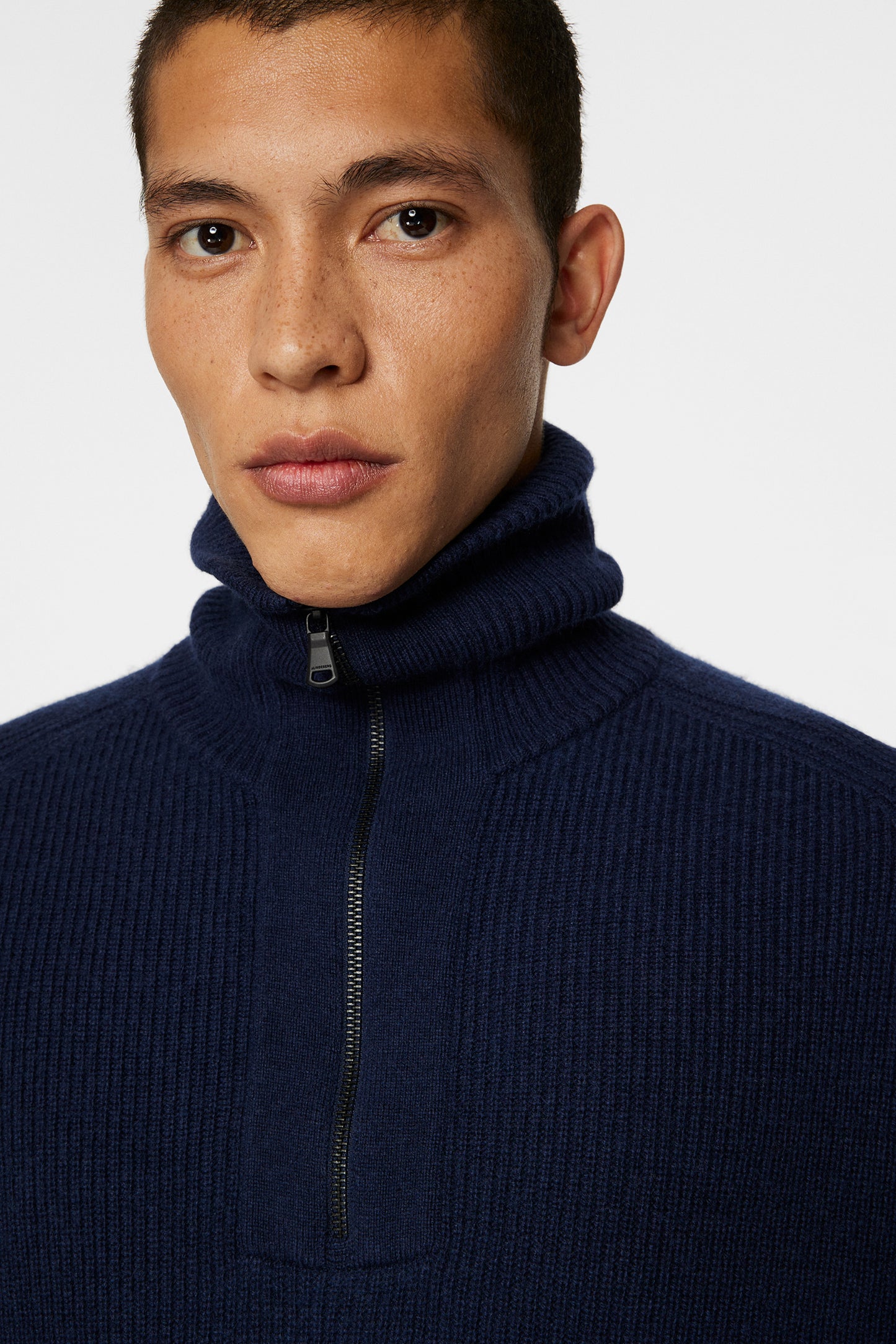 Wilmer Quarter Zip Knit / JL Navy