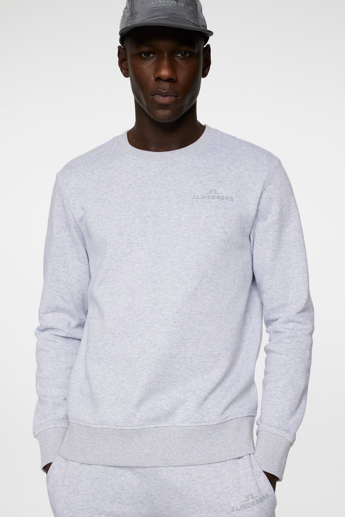 Alpha Crew Neck / Light Grey Melange