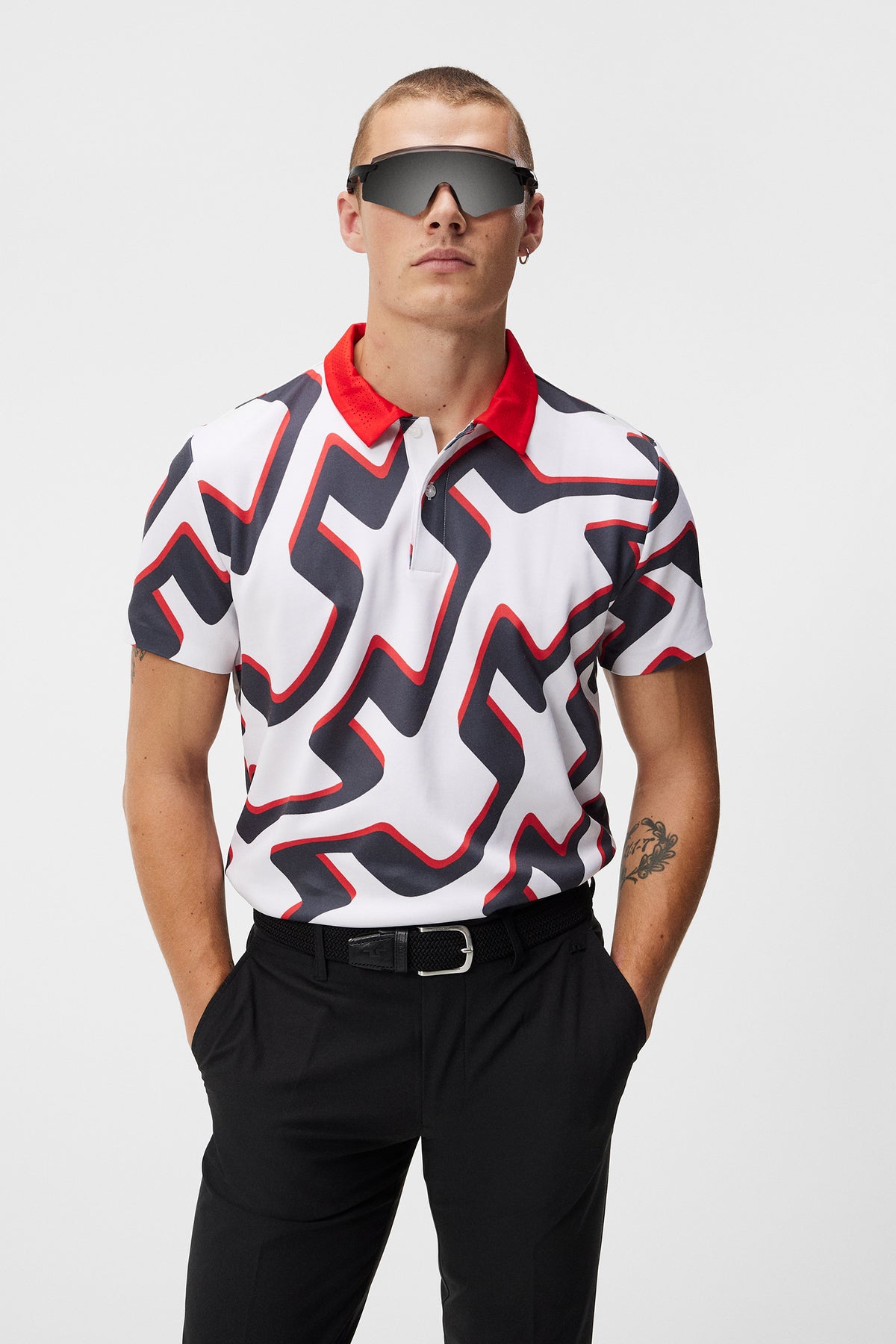 Louis Vuitton Men's Red Monogram Camo Printed Vest size 40 US