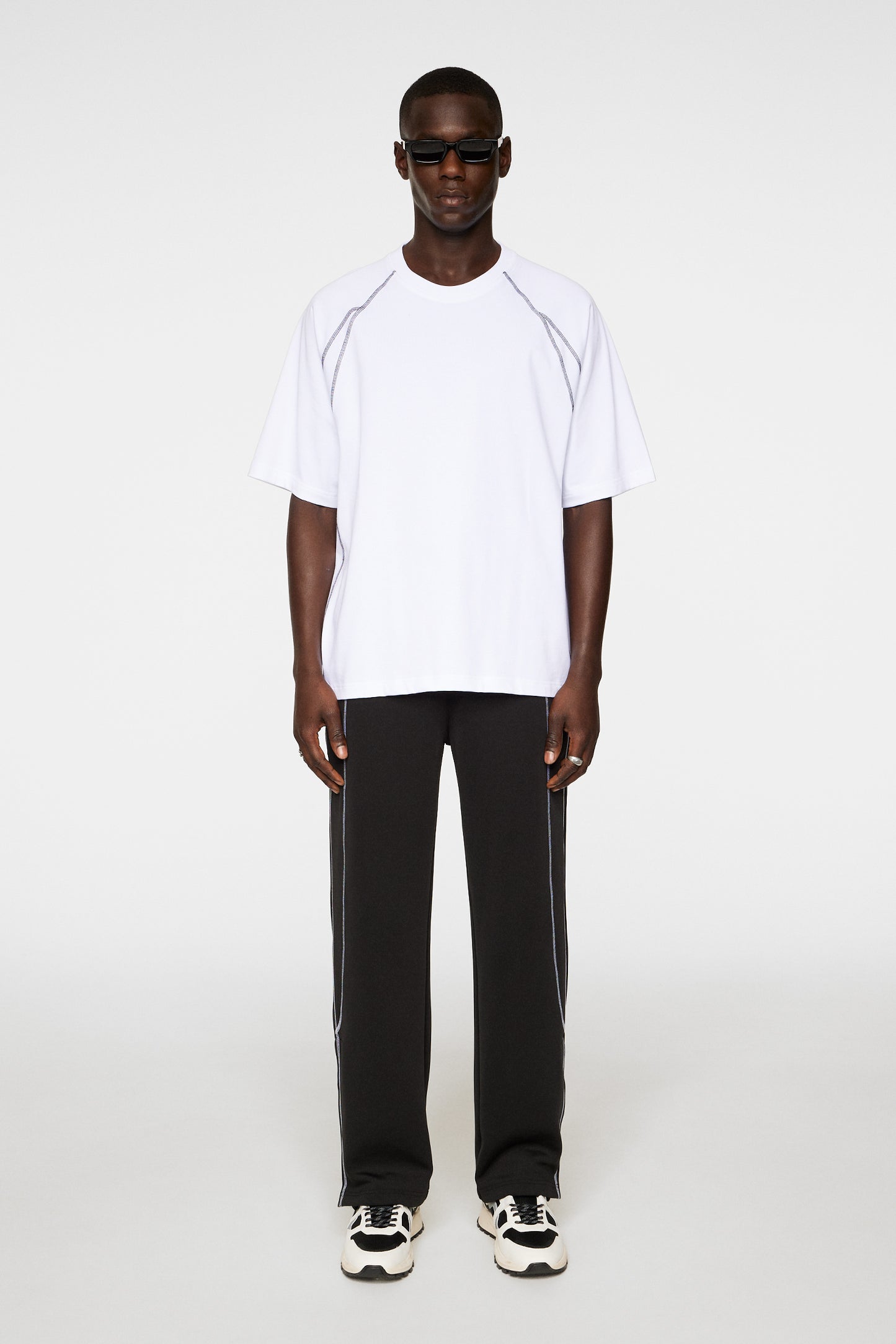 Corado Contrast Seam T-Shirt / White