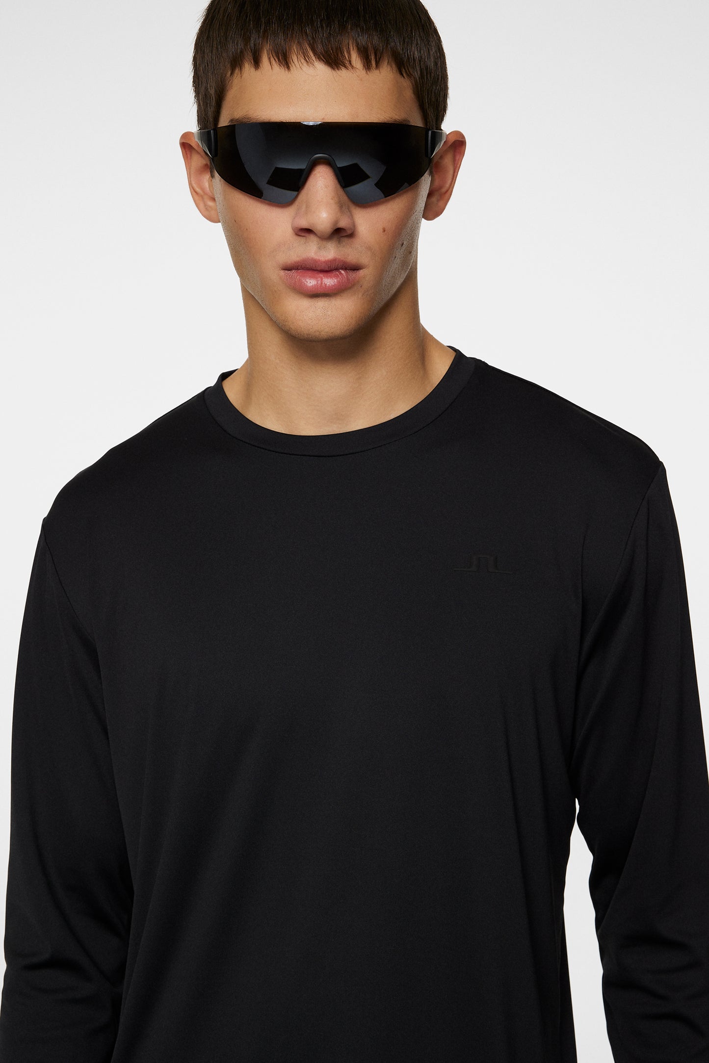 Ade T-shirt LS / Black