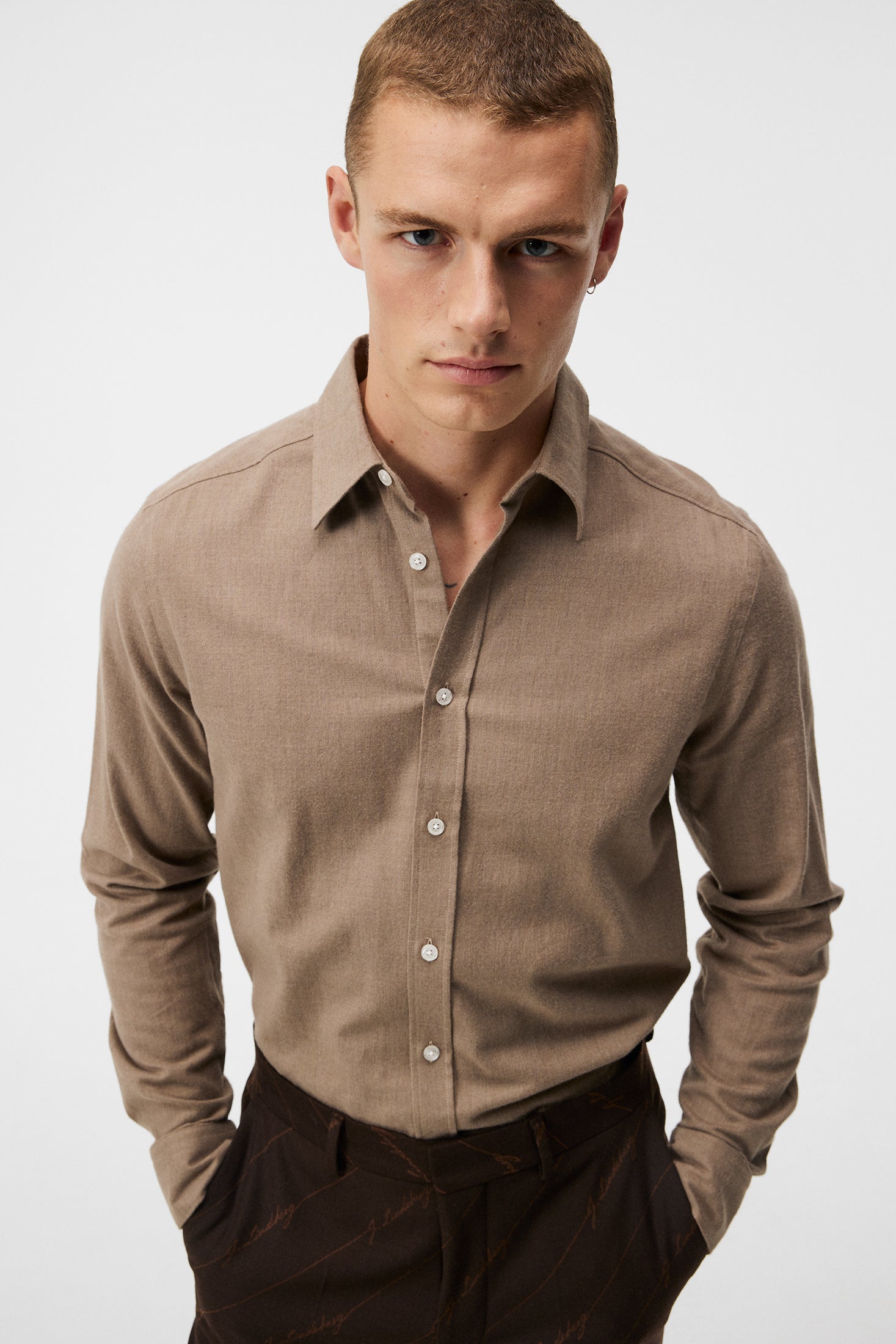 Light Flannel Slim Shirt / Butternut – J.Lindeberg
