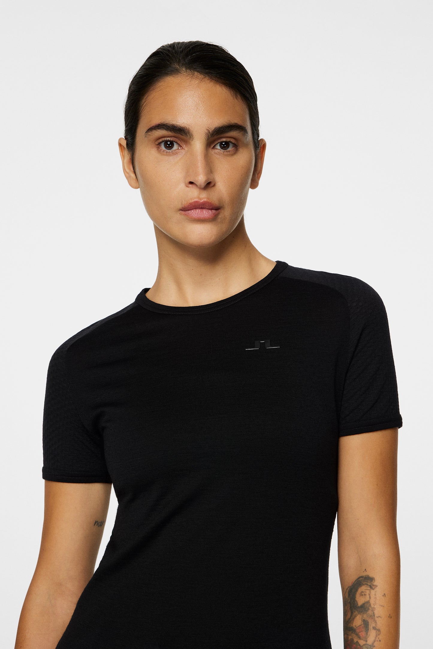 Bella Wool T-shirt / Black