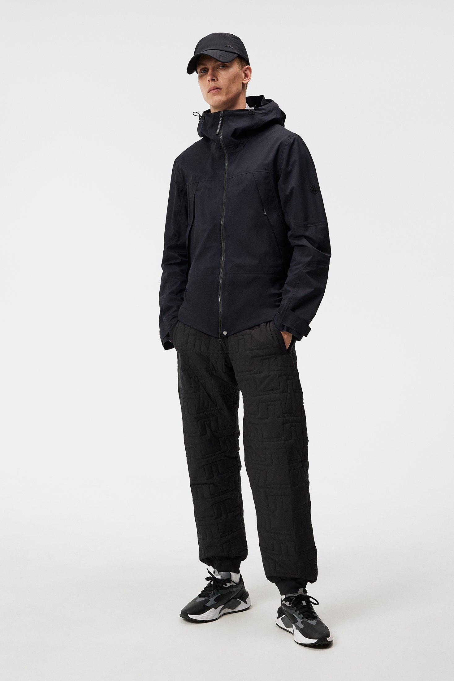 Meadows Jacket / Black – J.Lindeberg