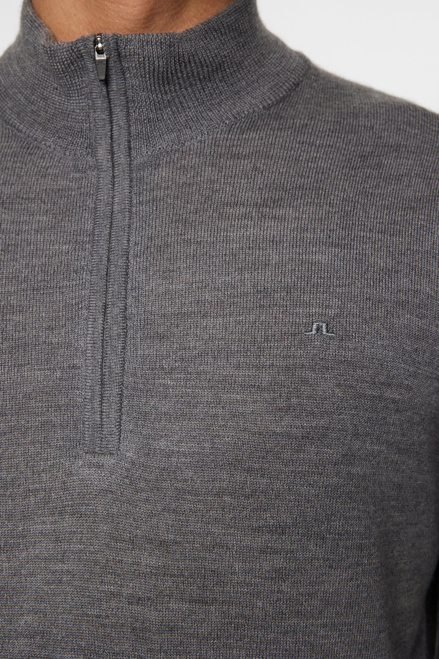 Kiyan Quarter Zip Sweater / Mid Grey Melange