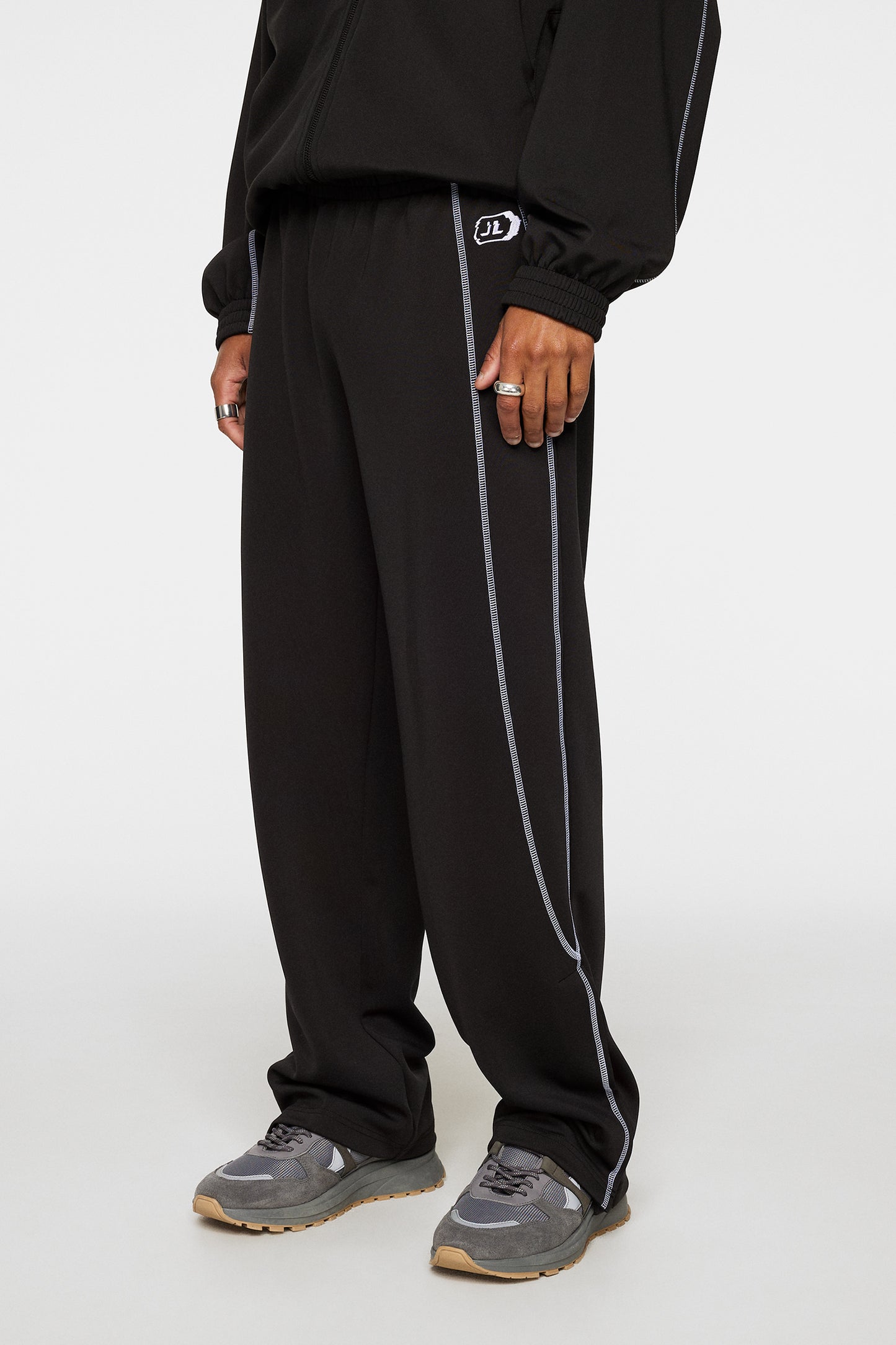 Tyrone Track Pants / Black