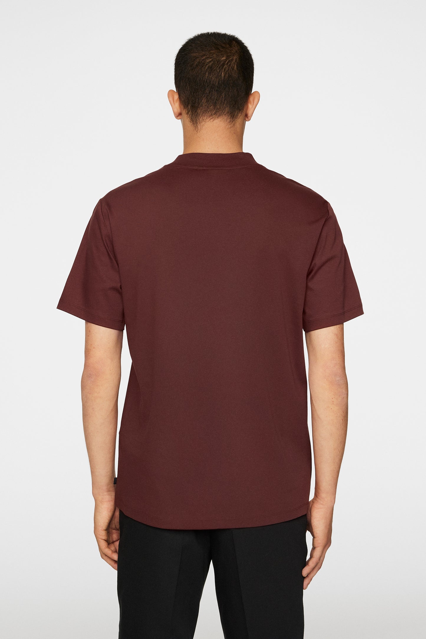 Ace Mock Neck T-Shirt / Bitter Chocolate