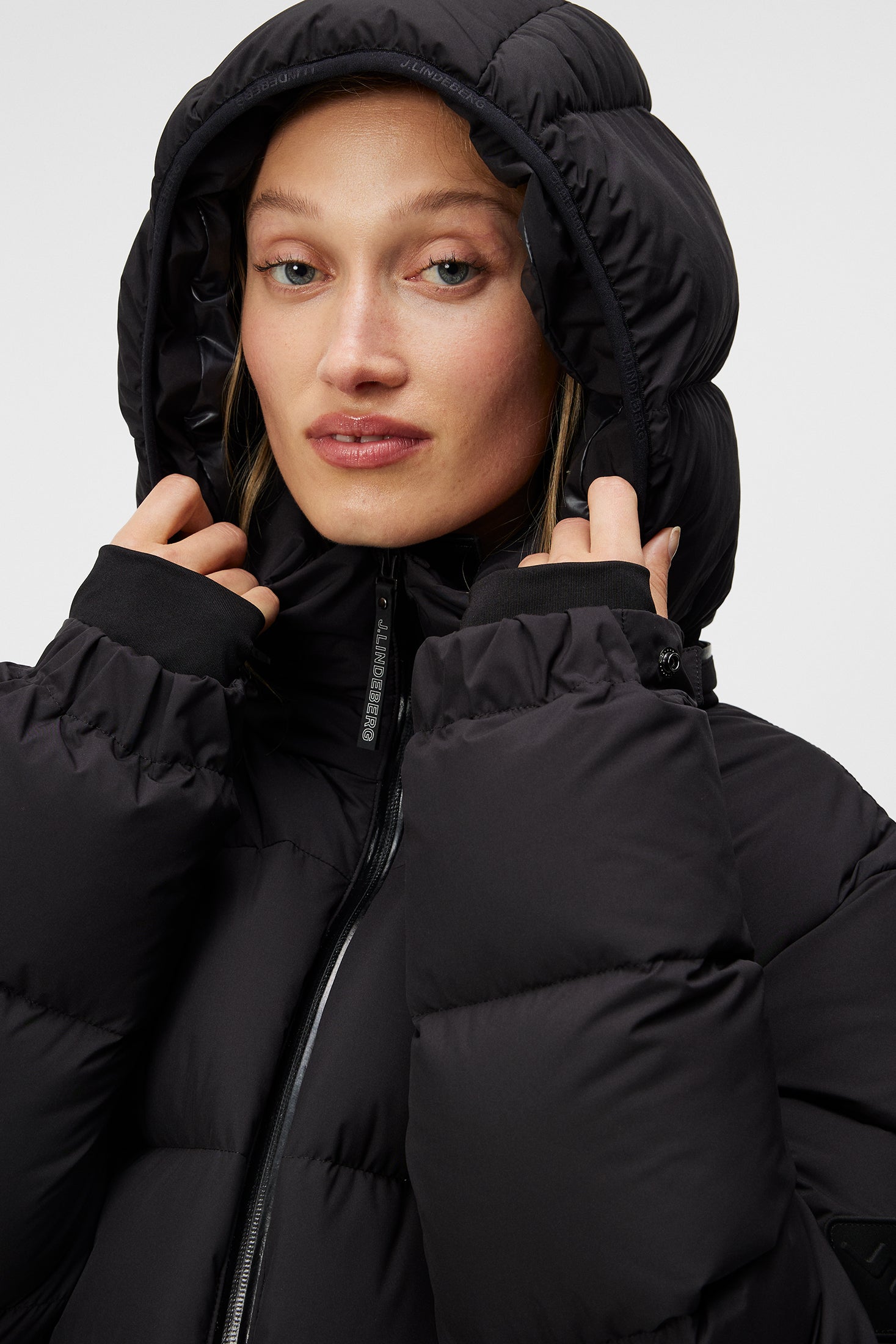 Cassidy Down Jacket / Black