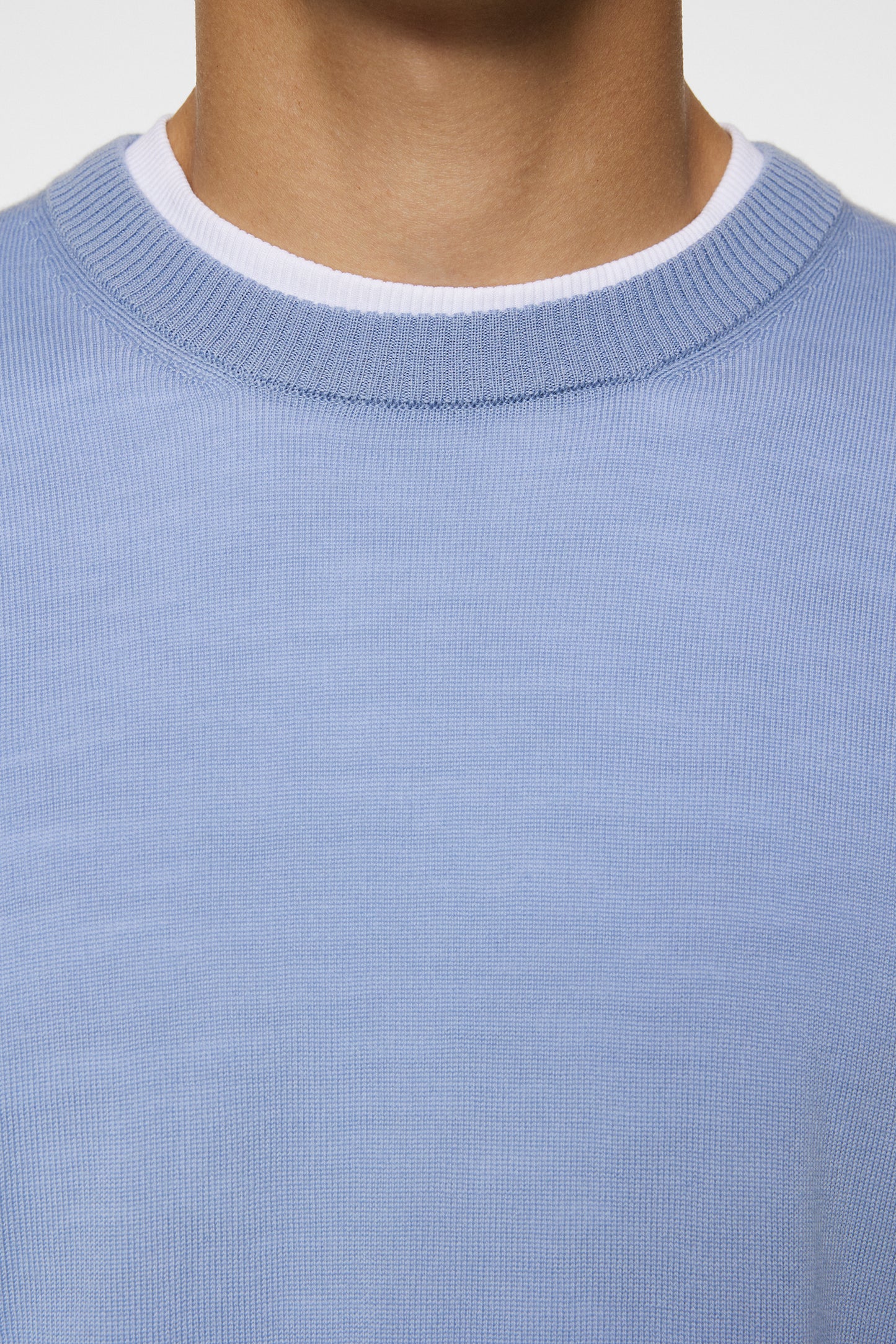 Keane Light Merino Crew Neck / Rain Washed