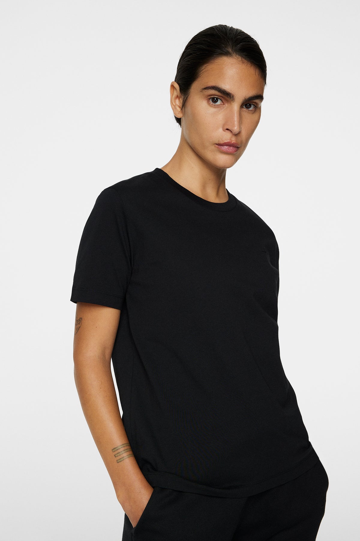 W Alpha T-shirt / Black