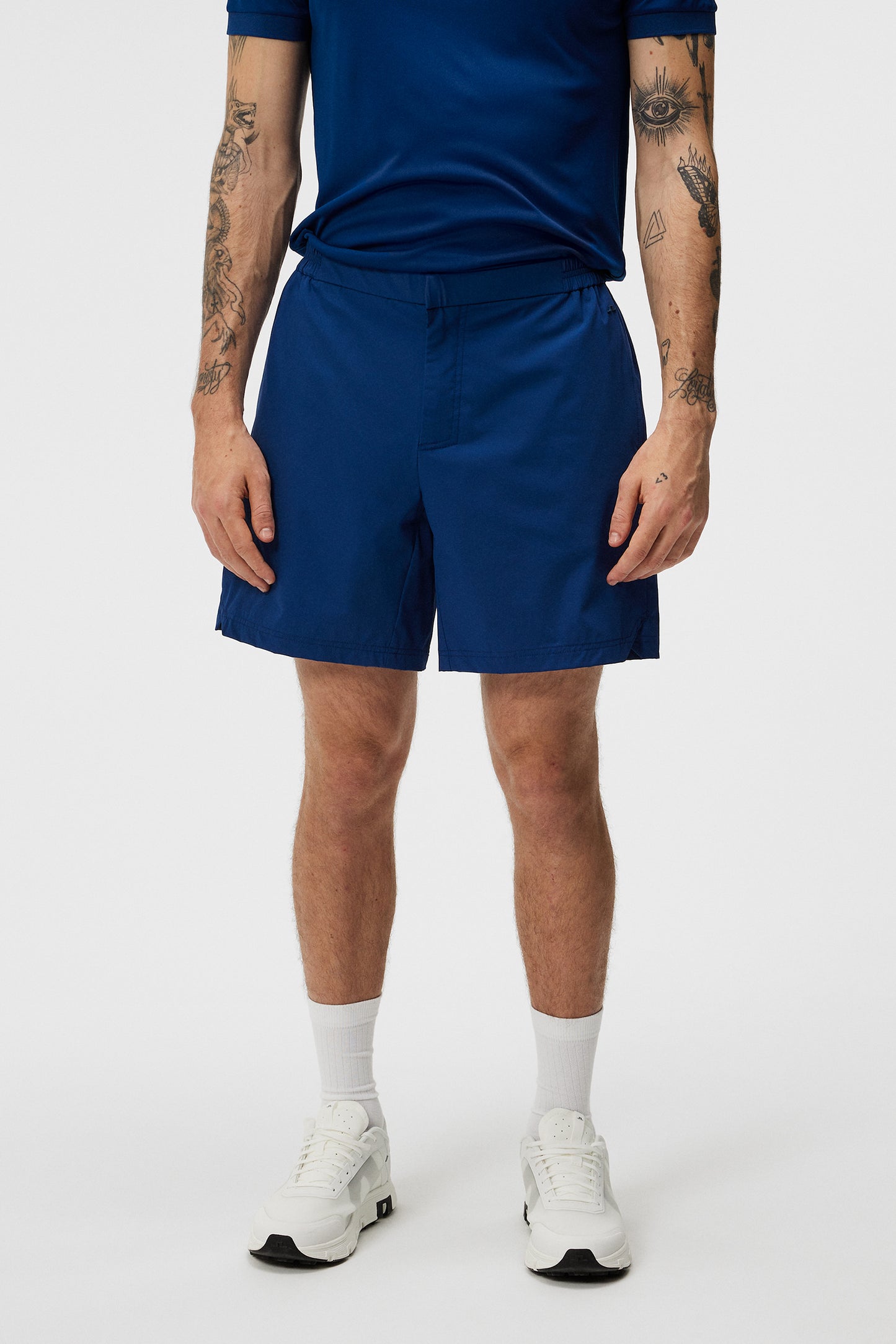 Hybrid Shorts / Estate Blue