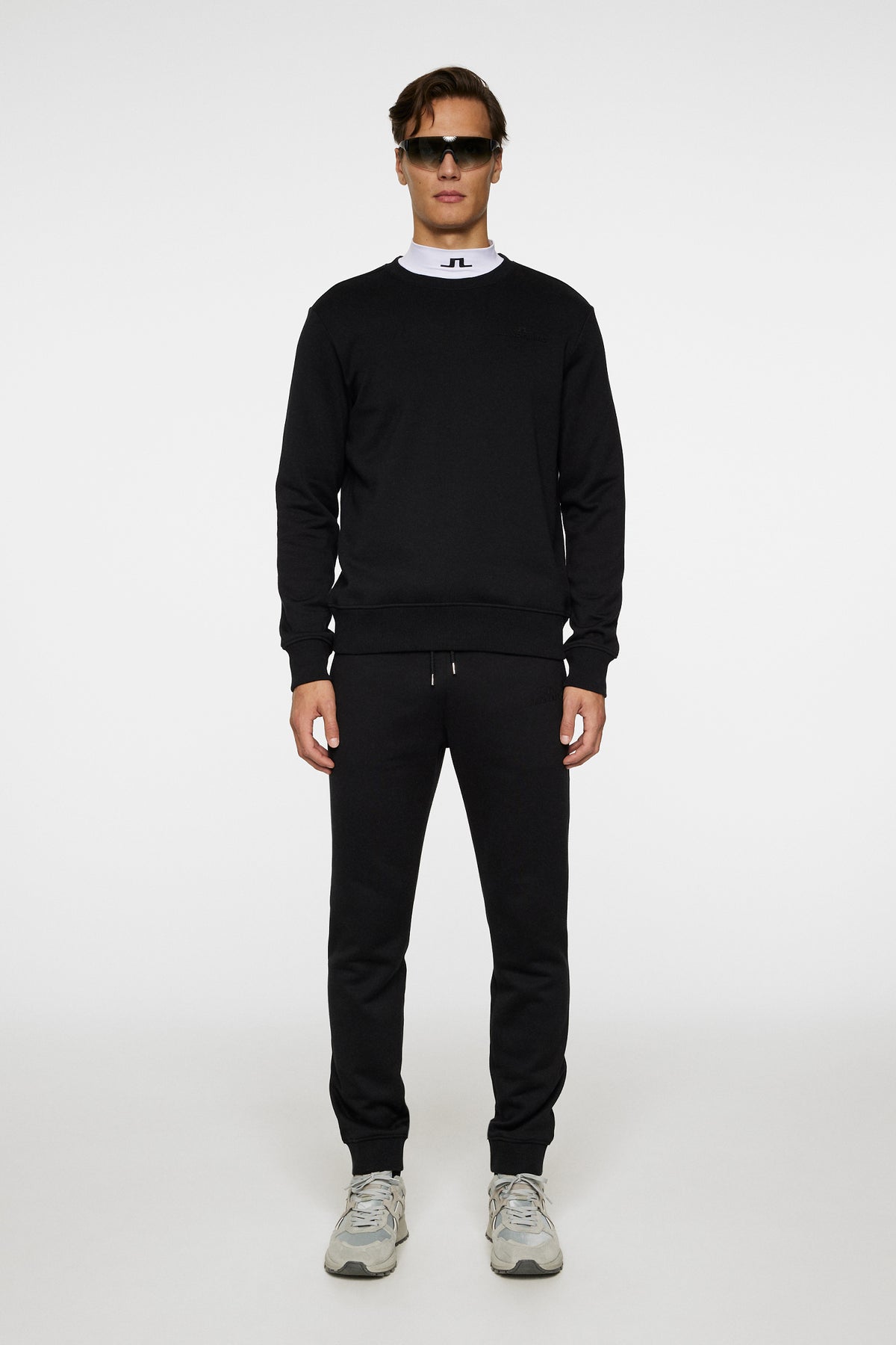 Alpha Crew Neck / Black