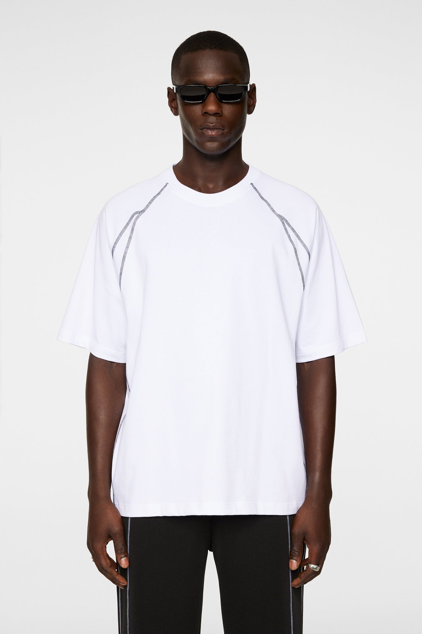 Corado Contrast Seam T-Shirt / White