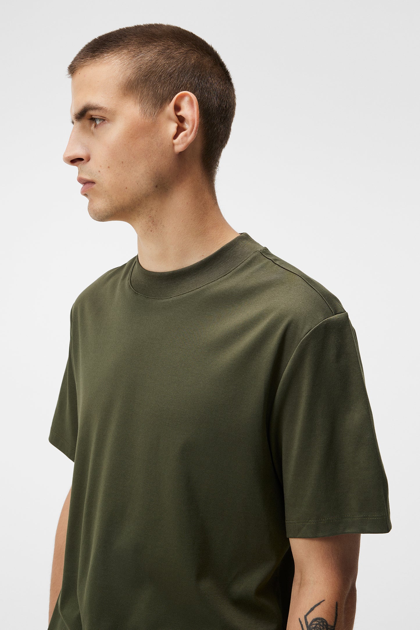 Ace Mock Neck T-shirt / Forest Green