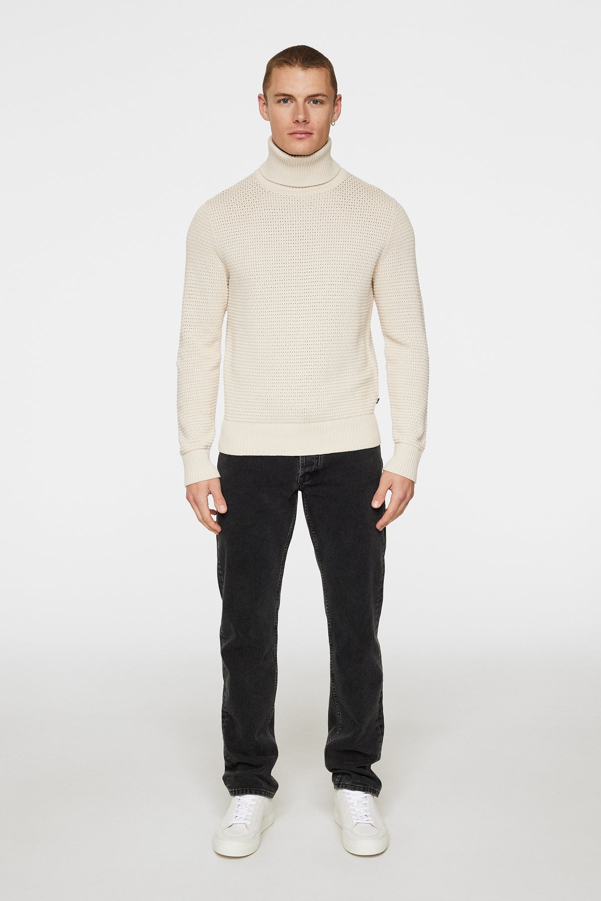 Olivero Turtleneck Sweater / Moonbeam