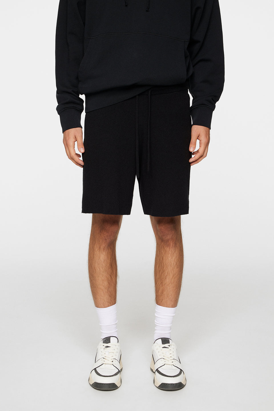 Simon Knitted Boucle Shorts / Black