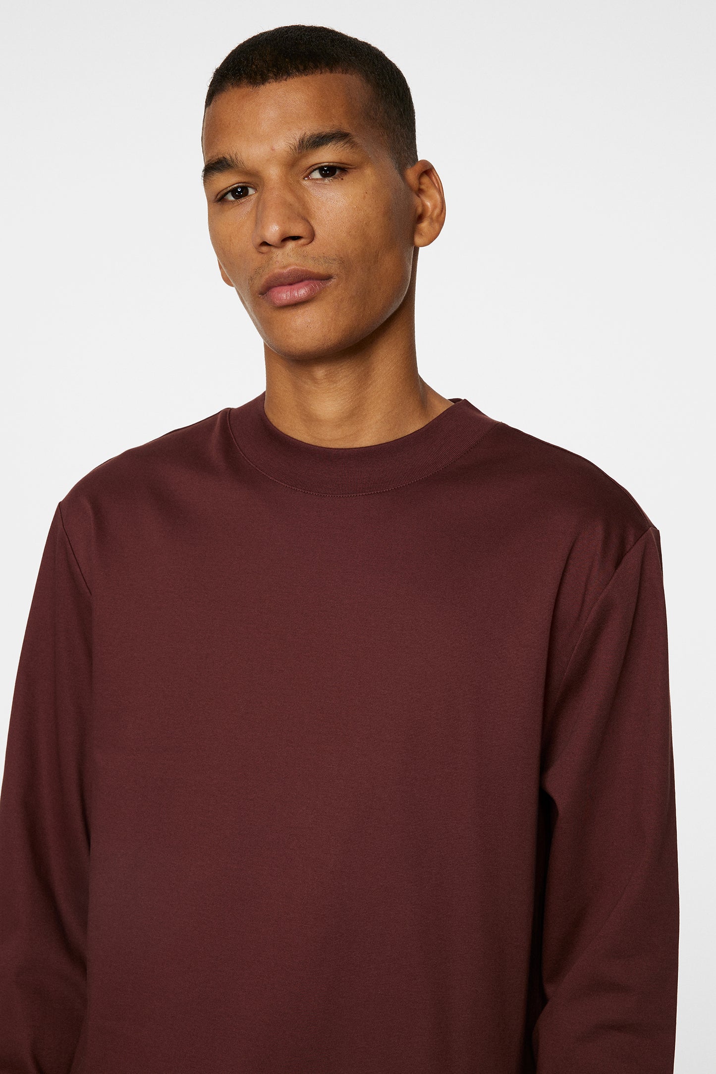 Ace Mock Neck LS T-Shirt / Bitter Chocolate