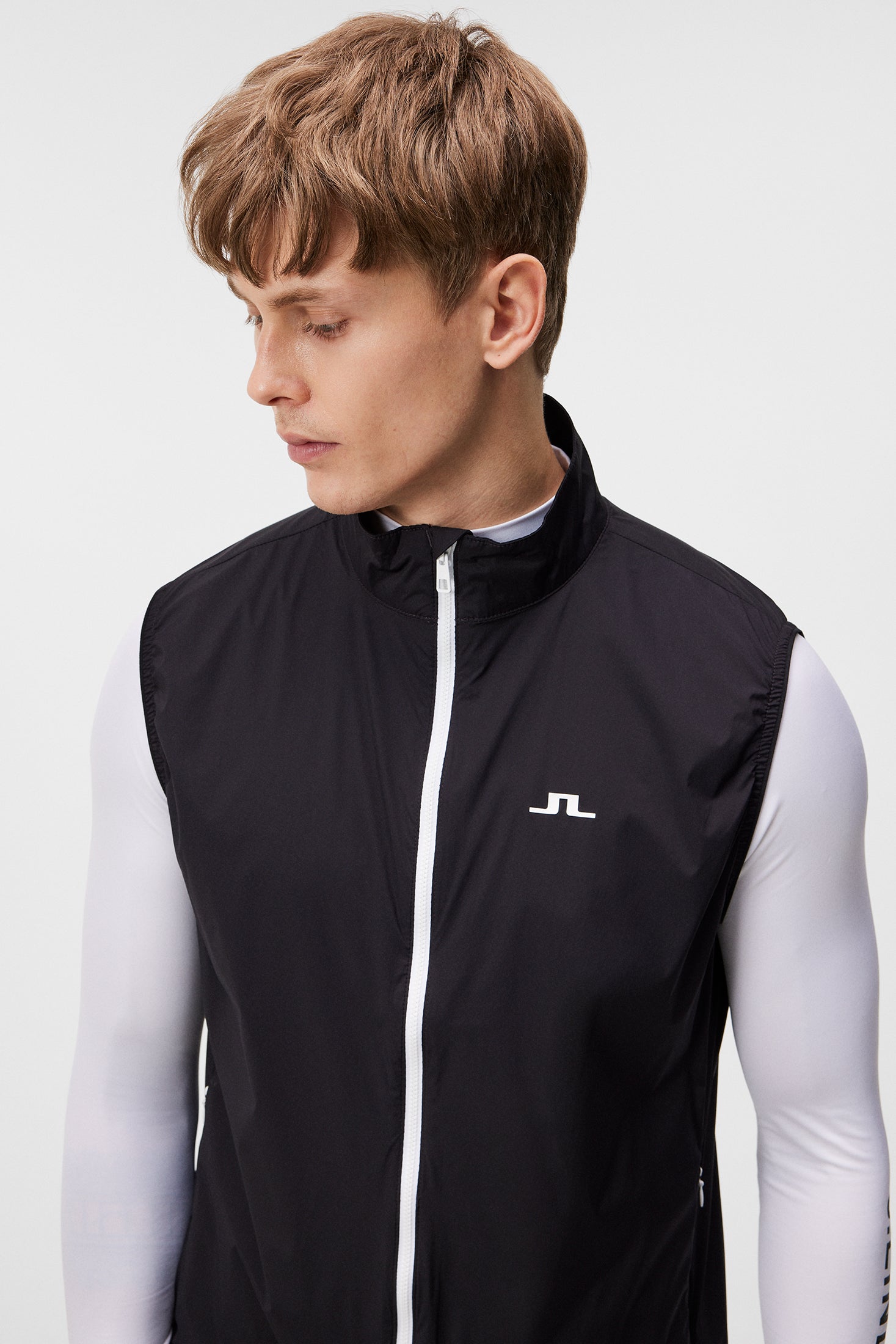 Ash Light Packable Vest / Black – J.Lindeberg
