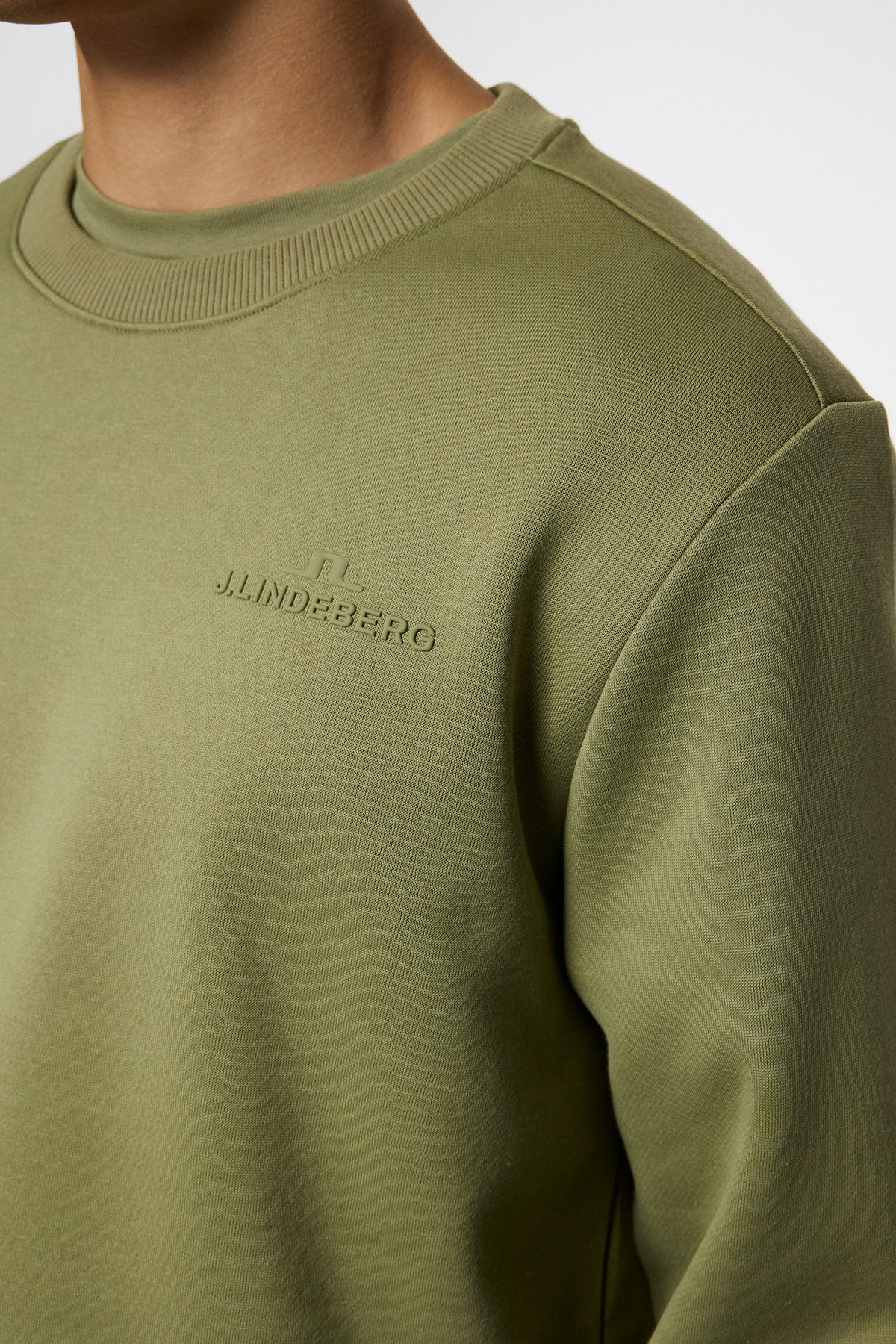 Alpha Crew Neck / Oil Green