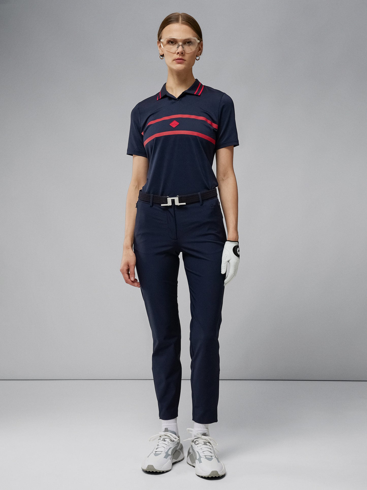 Pia Pant / JL Navy