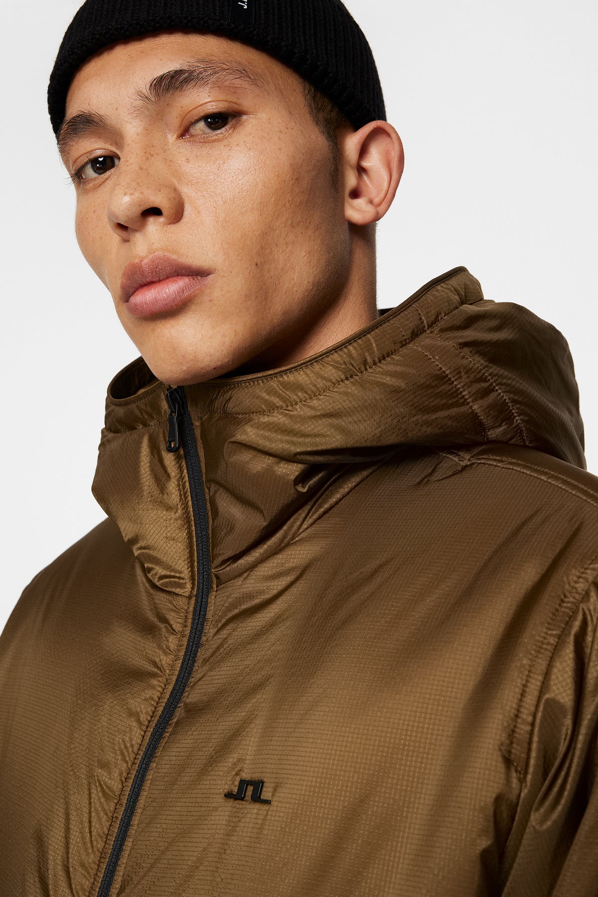 Theo Light Padded Jacket / Capers