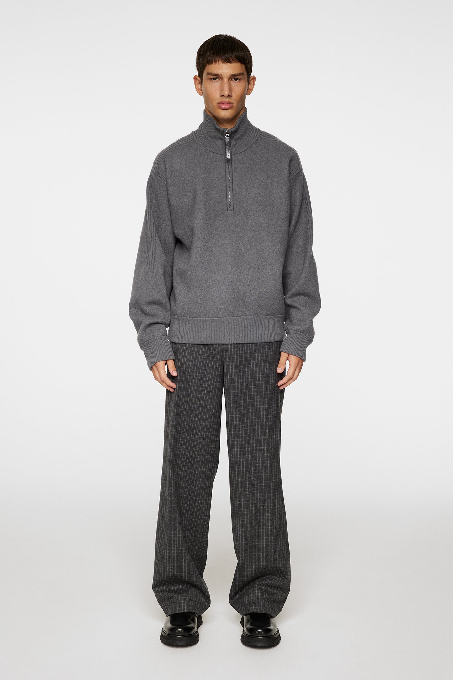 Bon Boiled Wool Quarter Zip / Lava Smoke