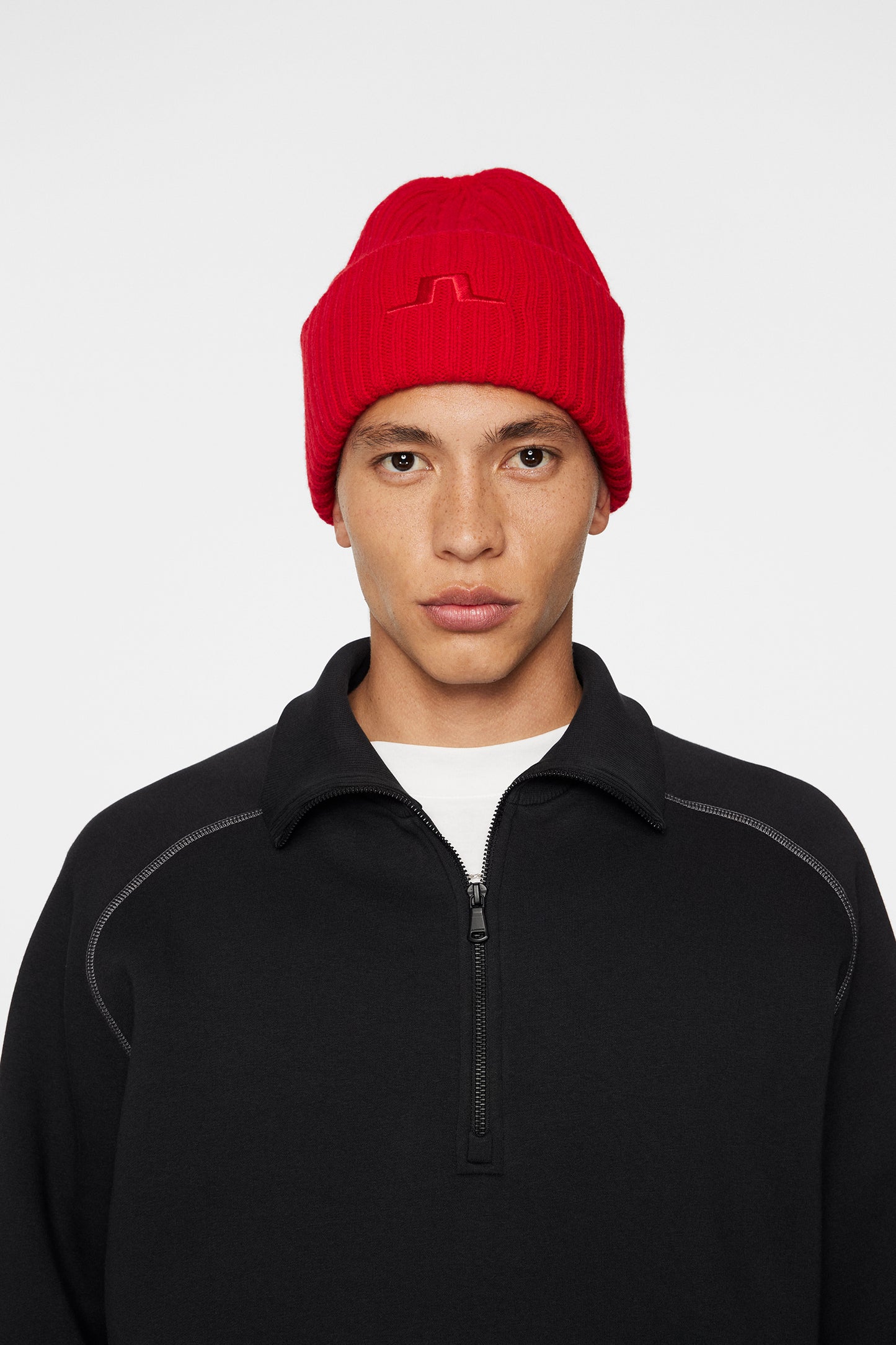 Jive Wool Beanie / Barbados Cherry