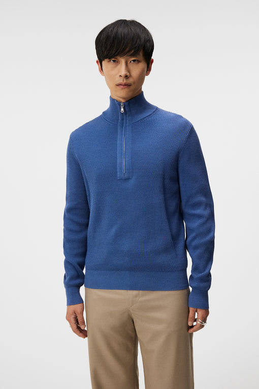 Stay Warm in Style: Men's Knitwear - J.Lindeberg