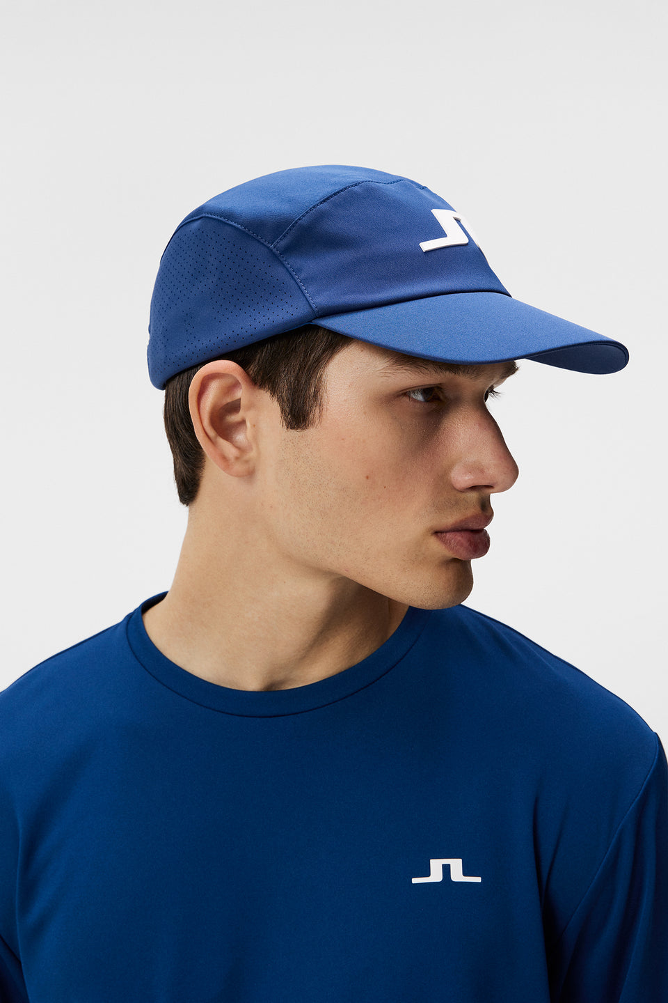 Andrew Cap / Estate Blue