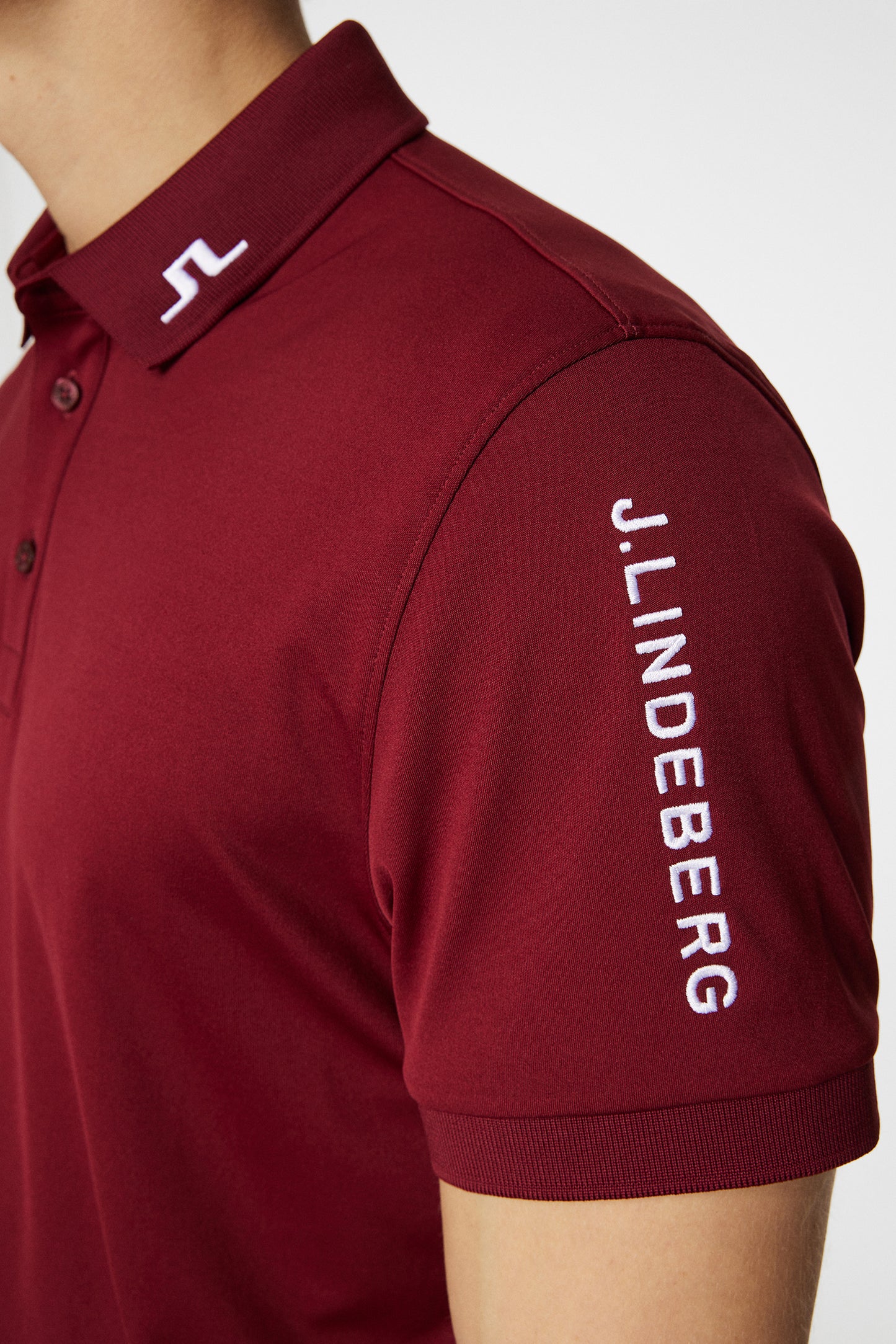 Tour Tech Slim Fit Polo / Cabernet