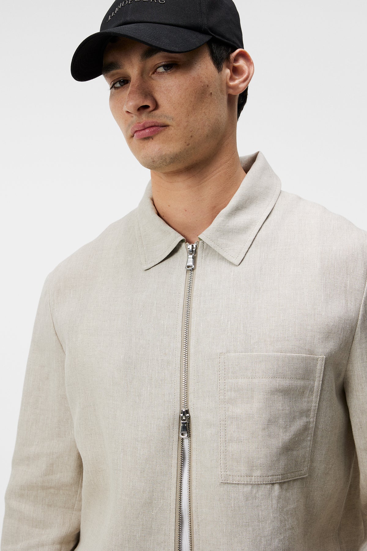 Julius Linen Overshirt / Safari Beige